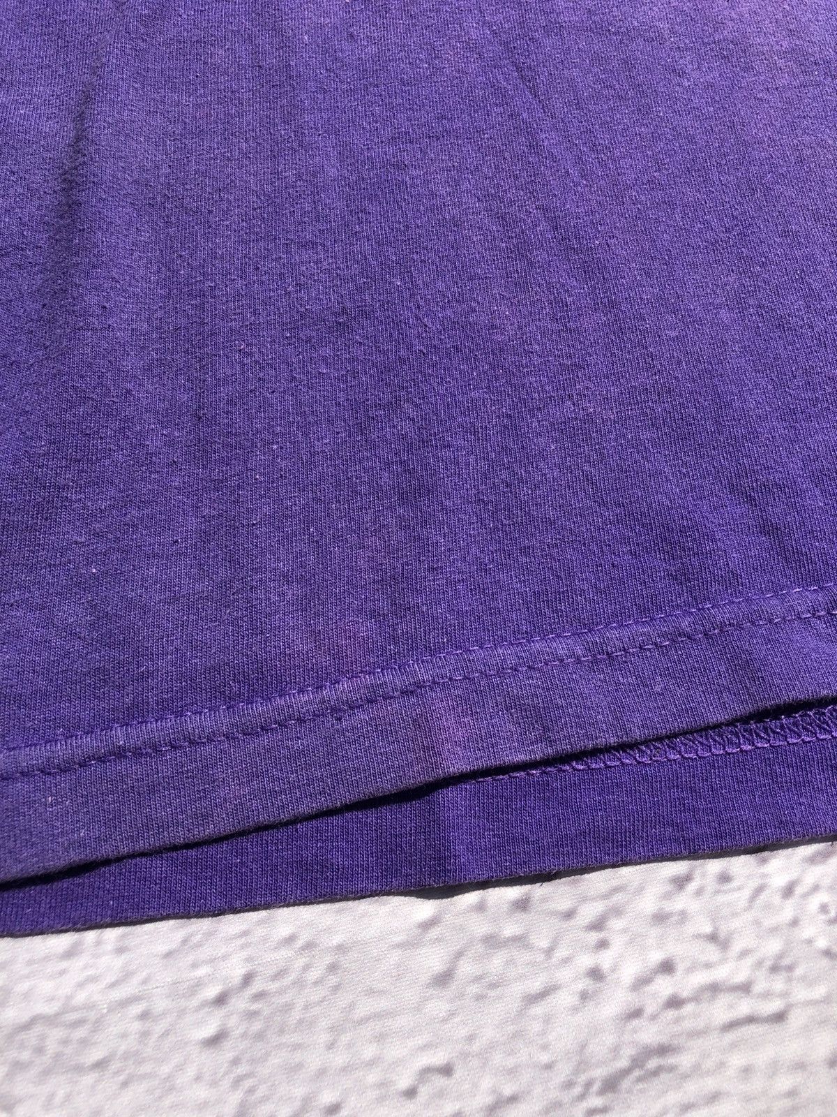 Nike Vintage 2000s Nike The King of Kicks NIke Air Purple Tee Size US L / EU 52-54 / 3 - 10 Thumbnail