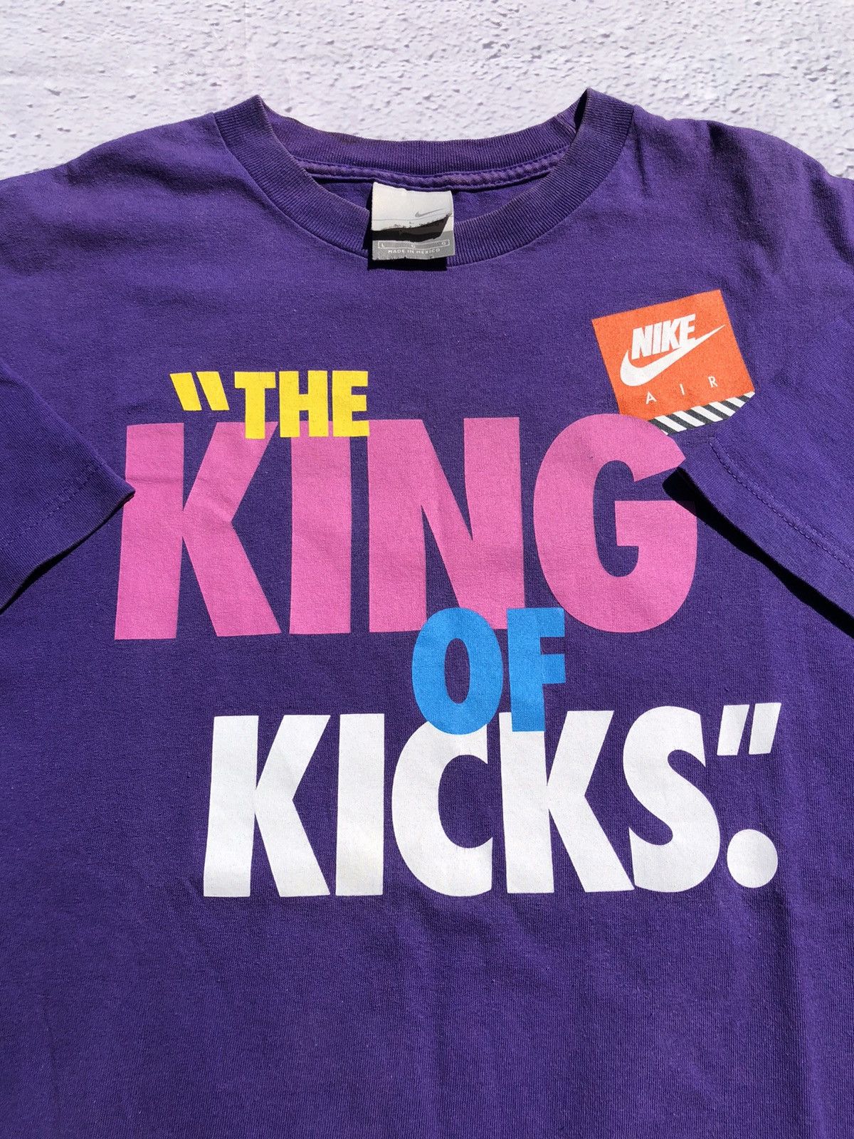 Nike Vintage 2000s Nike The King of Kicks NIke Air Purple Tee Size US L / EU 52-54 / 3 - 5 Thumbnail