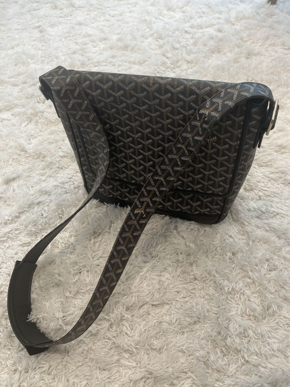 image of Discontinued Goyard Mm Messenger Bag in Black, Men's