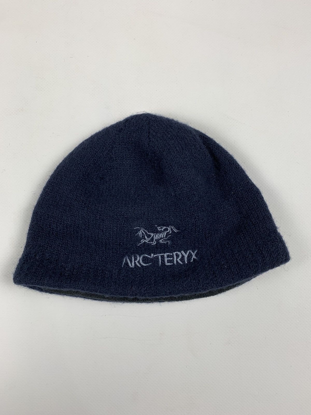 Vintage on sale Arc’teryx Wool Navy Beanie