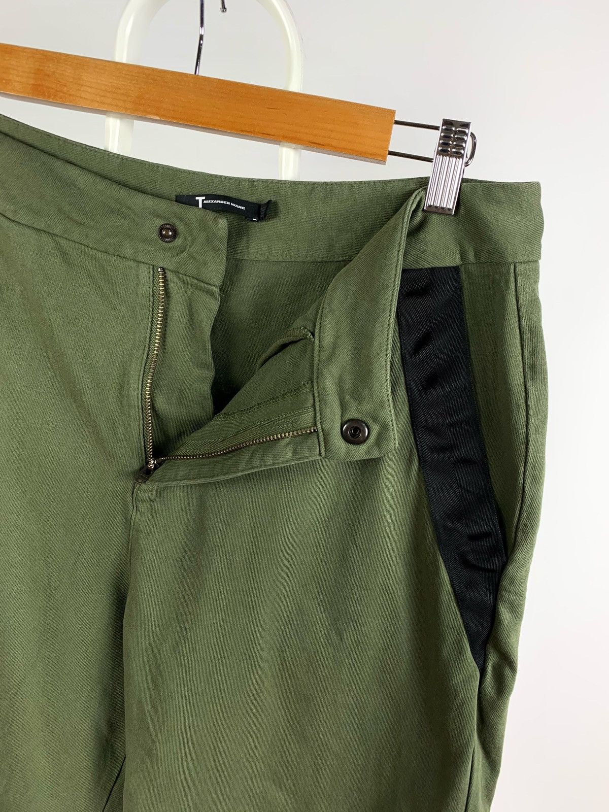 Alexander Wang T By Alexander Wang Khaki Cotton Shorts Size US 32 / EU 48 - 7 Thumbnail
