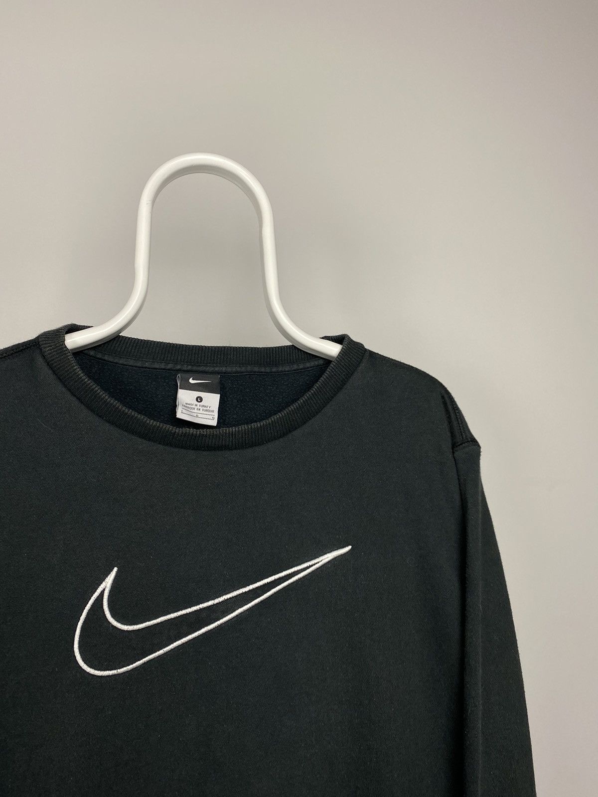 Nike × Vintage Nike big center swoosh sweatshirt black vintage style Size US L / EU 52-54 / 3 - 2 Thumbnail