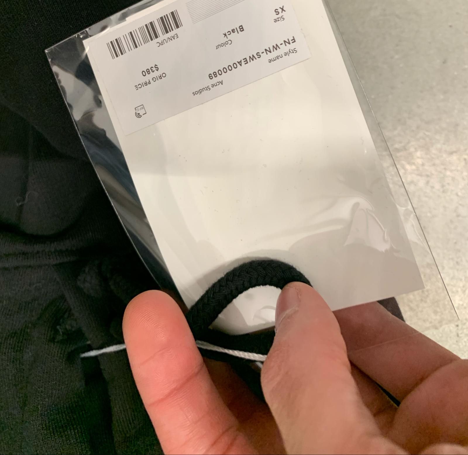 Acne Studios FN-WN-SWEA000089 Hoodie in Black Size US XS / EU 42 / 0 - 9 Thumbnail