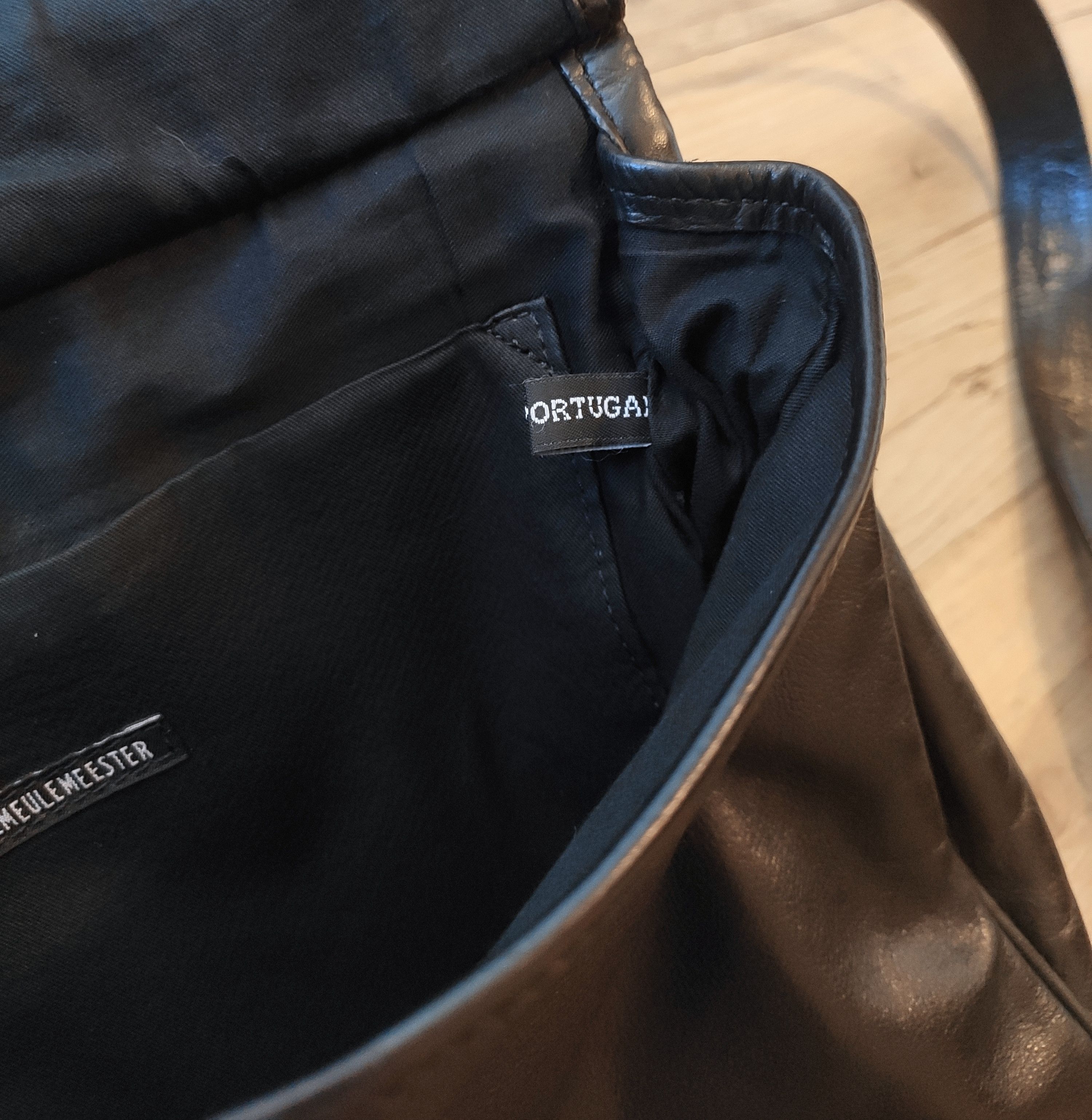 Ann Demeulemeester Crossbody leather bag.Like GUIDI or Yohji Yamamoto Size ONE SIZE - 7 Thumbnail