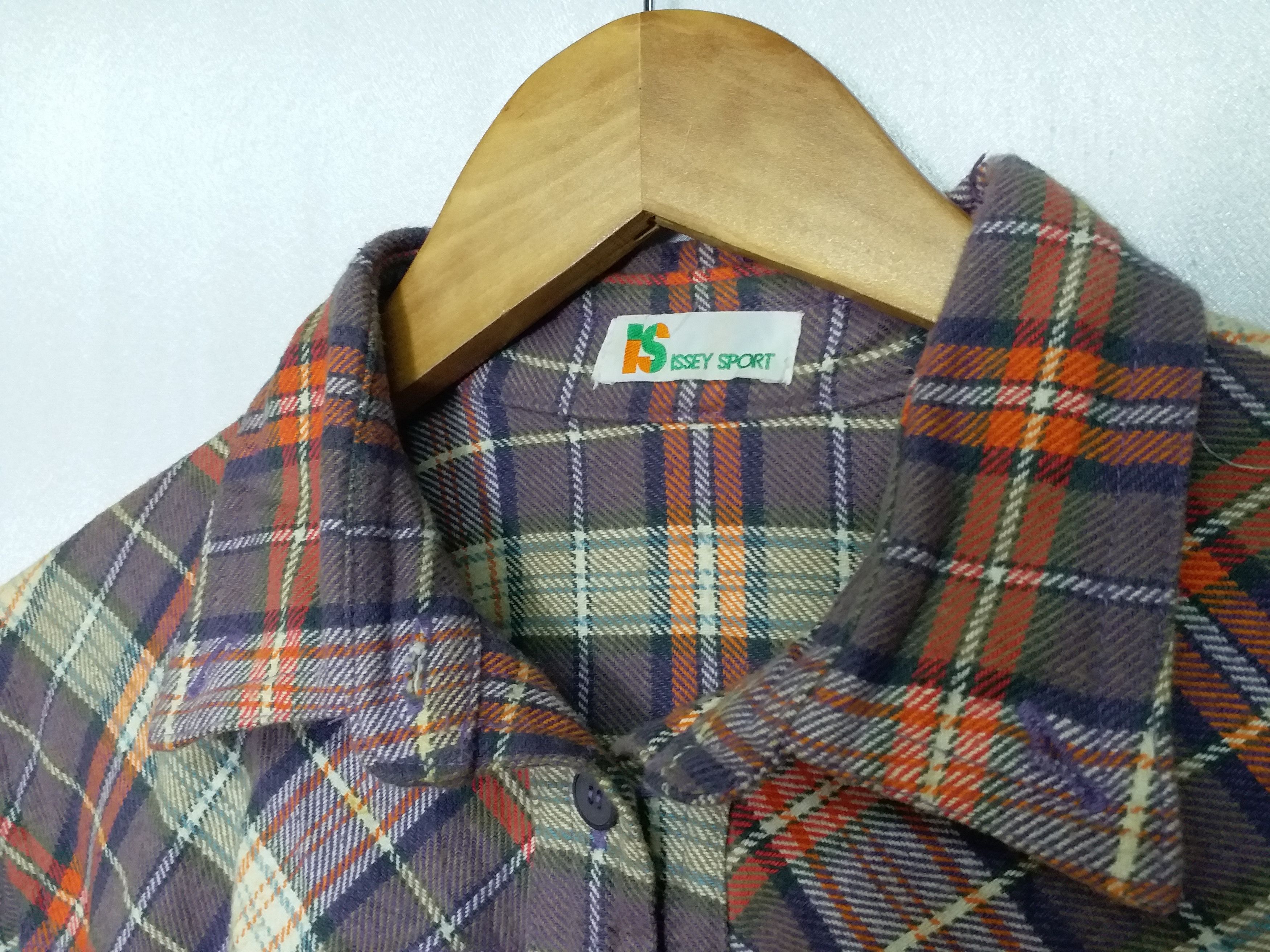 Issey Miyake × Japanese Brand ✅OFFER YOU🔥I.S Issey Sport Tartan Issey Miyake Size M / US 6-8 / IT 42-44 - 6 Thumbnail