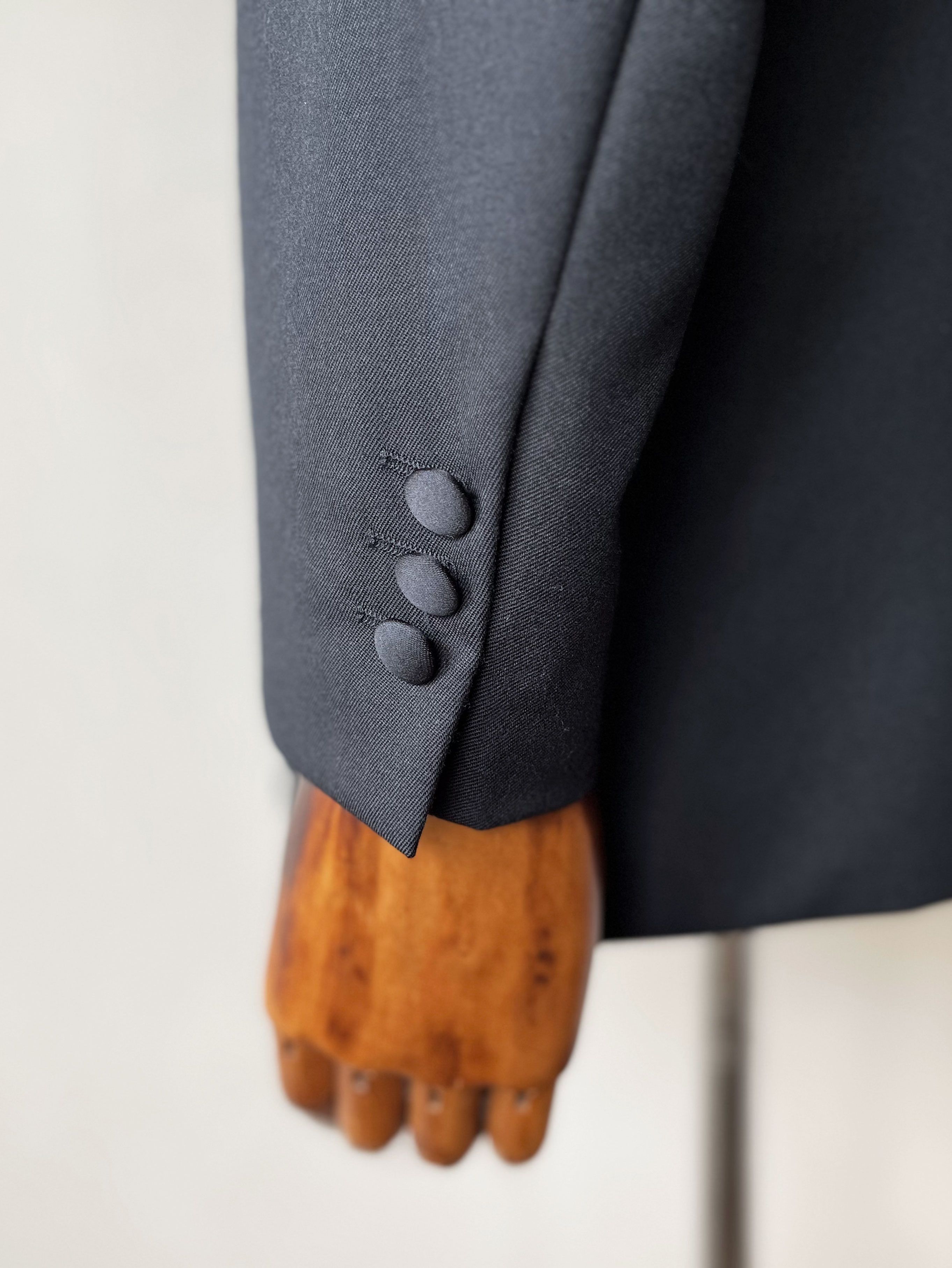 Vintage Marzotto Wool Man Tuxedo - Pit to Pit: 22.2in / 56.5cm Size 40R - 5 Thumbnail