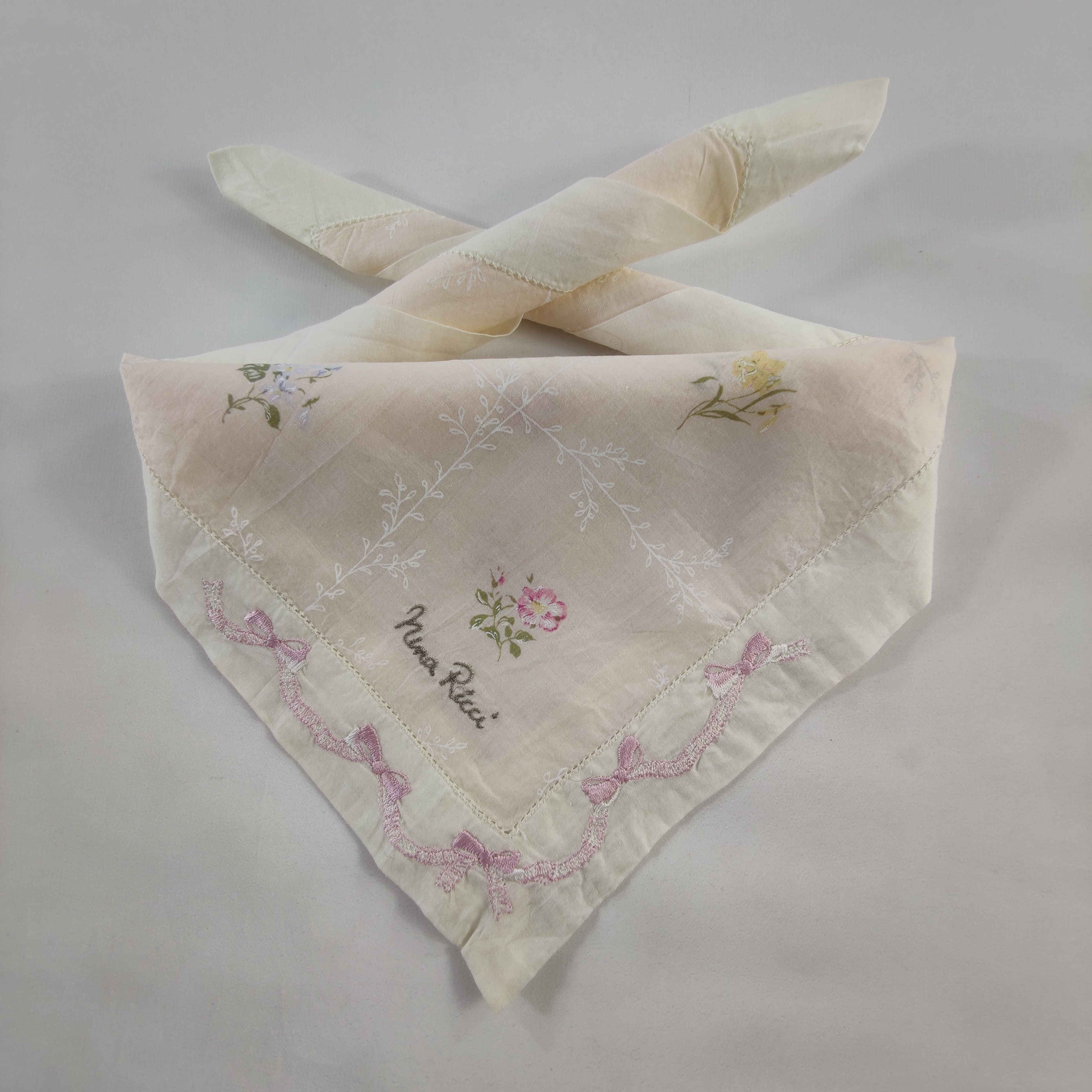 Nina Ricci Nina Ricci Handkerchief/Neckerchief/Bandana Size ONE SIZE - 1 Thumbnail