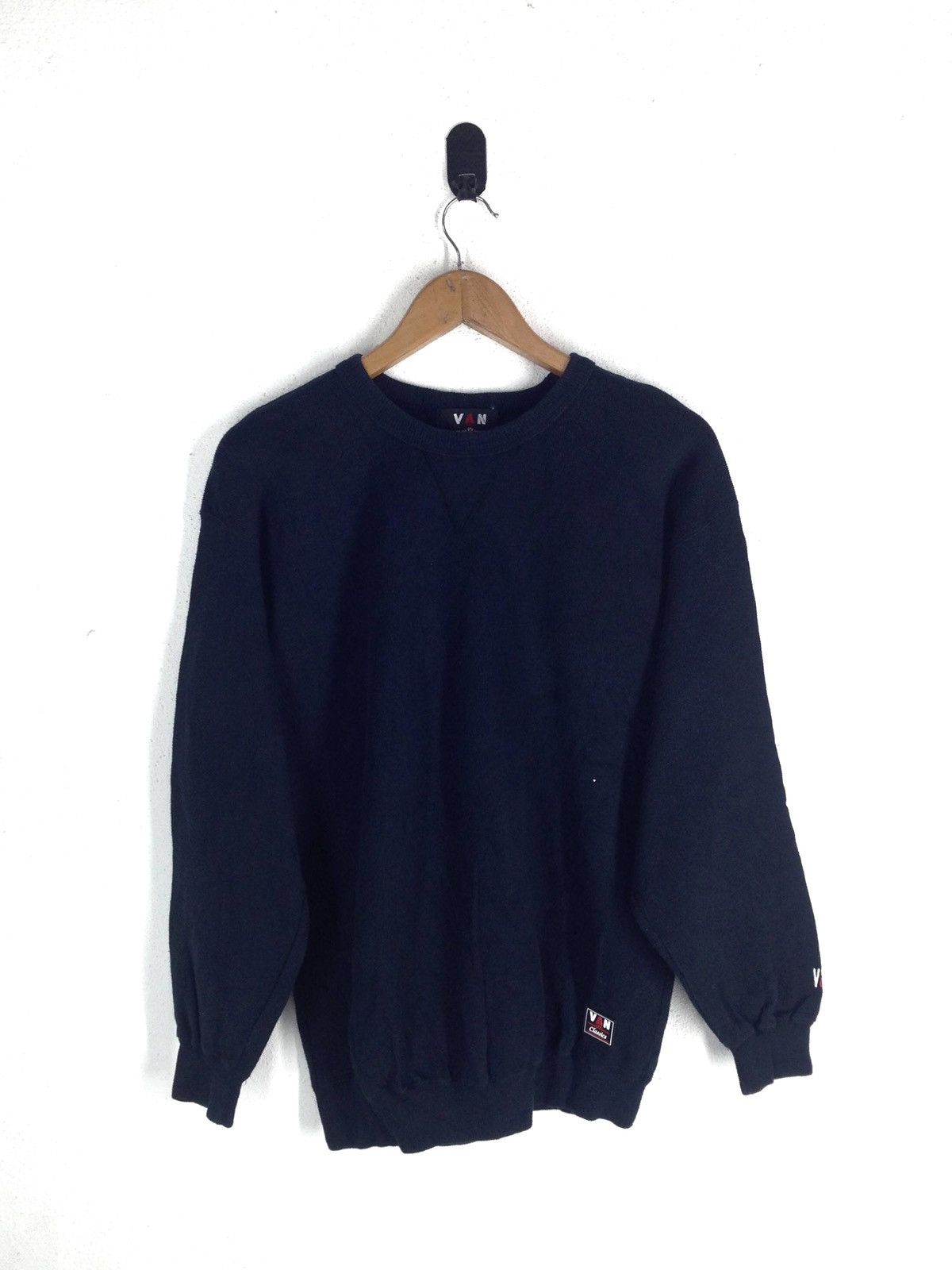 rare van jac embroidered jumper spellout pullover crewneck
