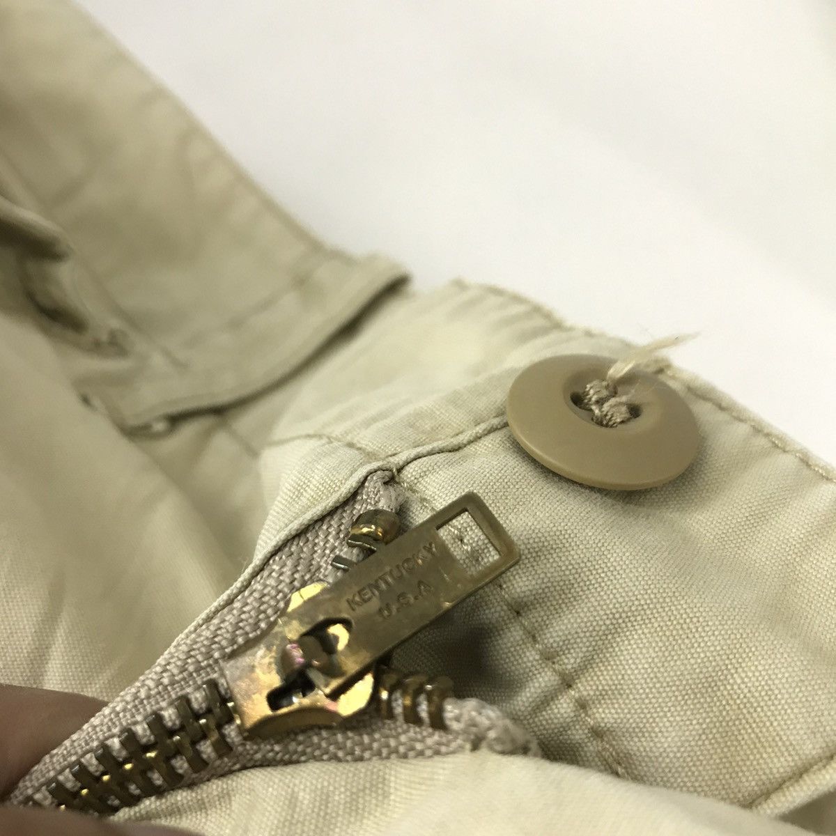 Avirex BROWN KHAKI AVIREX CARGO POCKET BAGGY PANTS Size US 32 / EU 48 - 17 Thumbnail