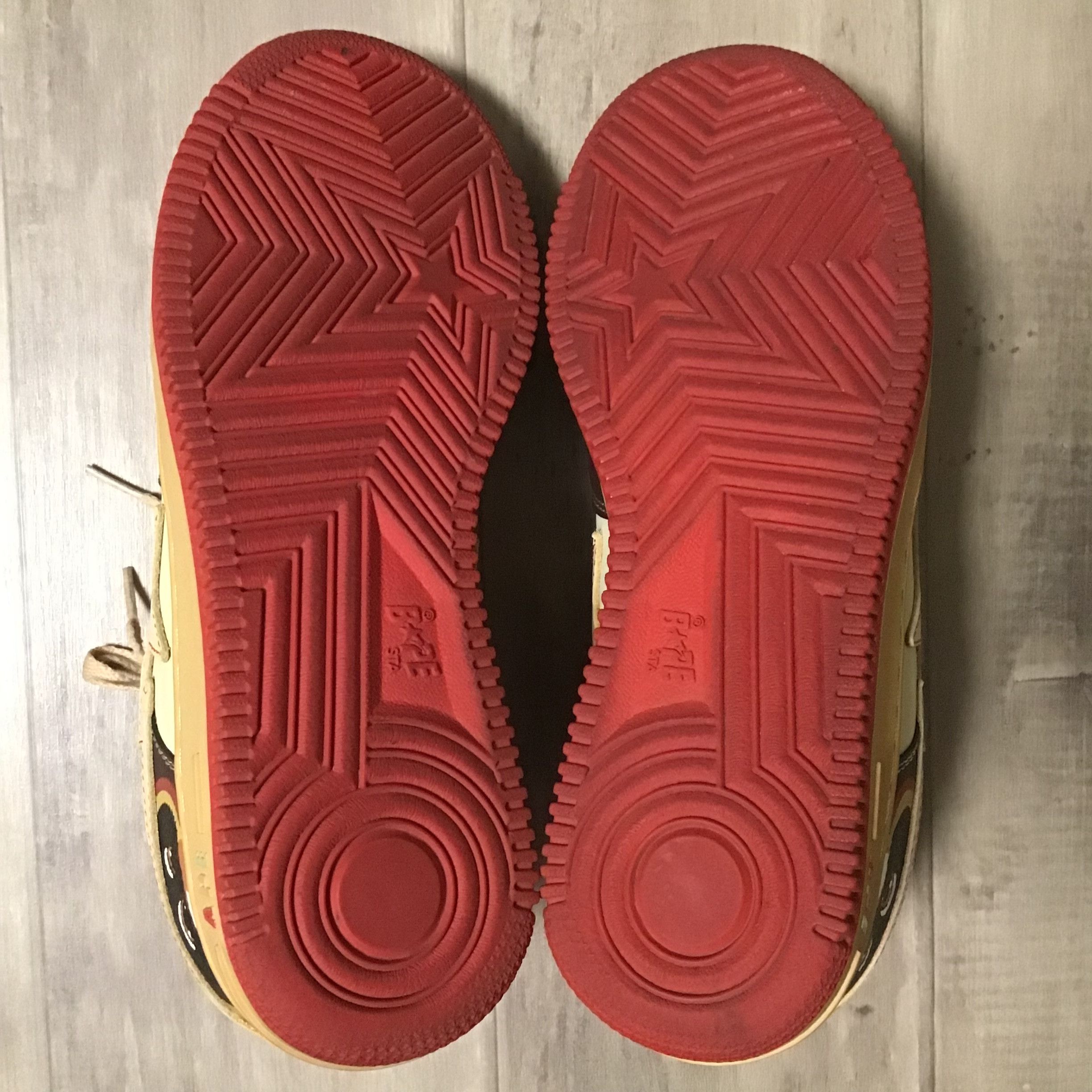Bape × Kanye West × Nigo 2007 Kanye West College Dropout BAPE STA Sneakers NIGO APE Size US 9.5 / EU 42-43 - 6 Thumbnail