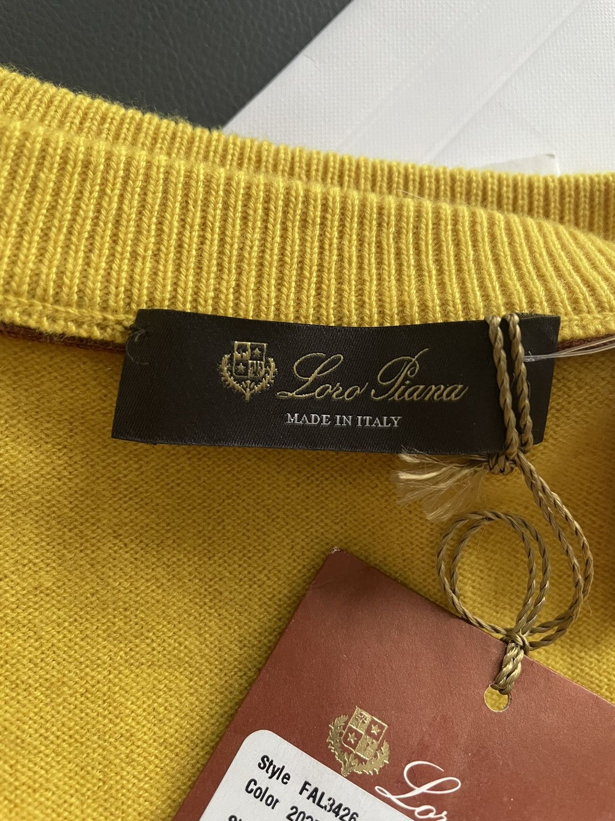 Loro Piana Loro Piana Pure Cashmere Sweater Brand New Size US L / EU 52-54 / 3 - 2 Thumbnail