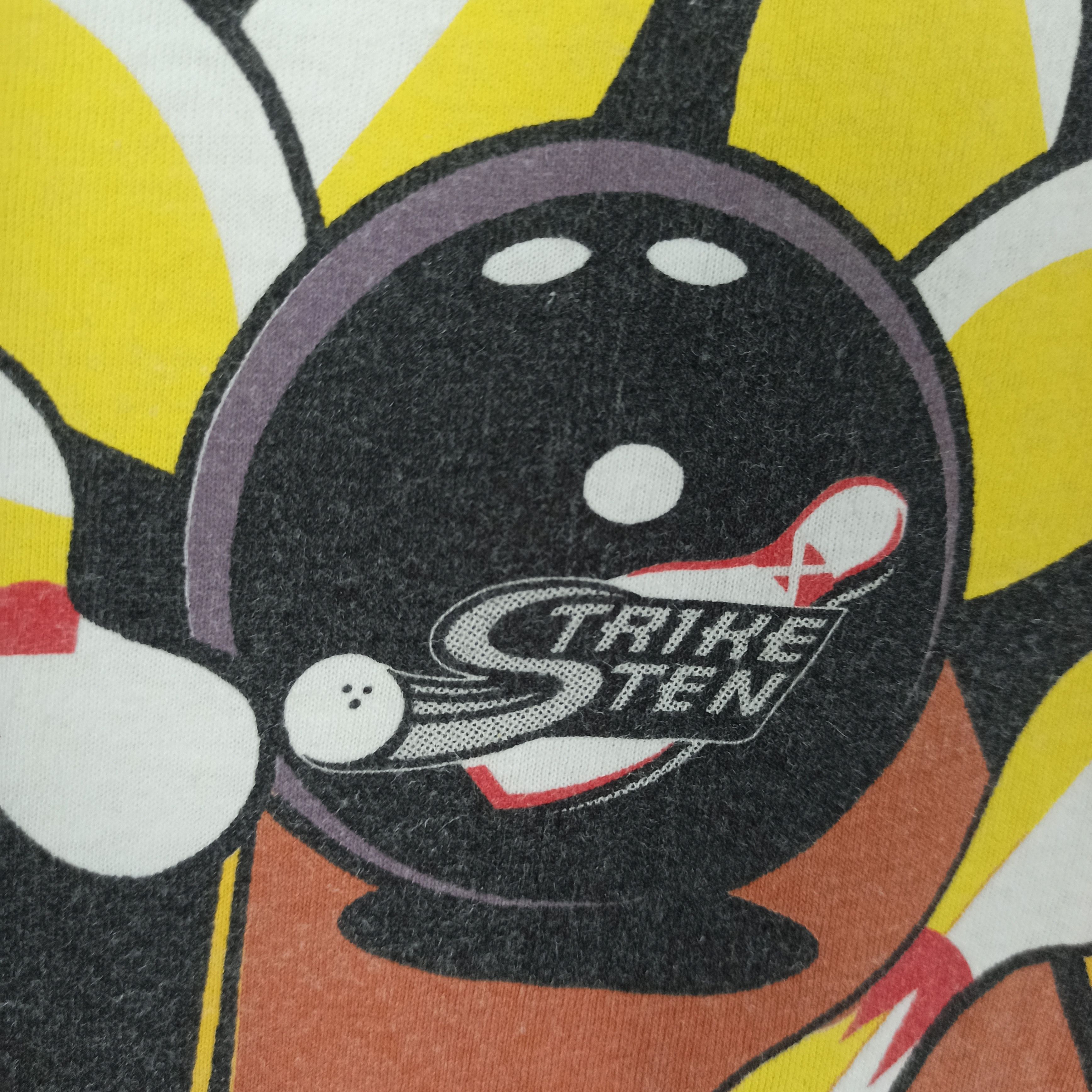 Hanes Vintage Strike Ten Bowling "WIBC" Tshirt Size US XL / EU 56 / 4 - 3 Thumbnail