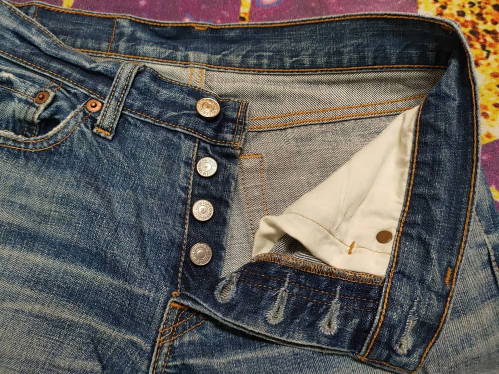Levi's Vintage Clothing ❎ 90's Vintage Levi's 501 Distressed Denim Size US 28 / EU 44 - 6 Thumbnail