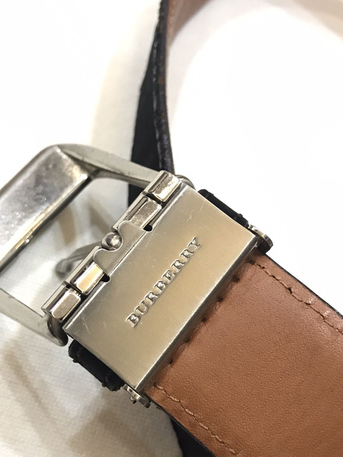 Burberry BURBERRY LONDON SUEDE LEATHER BELT Size 32 - 4 Thumbnail