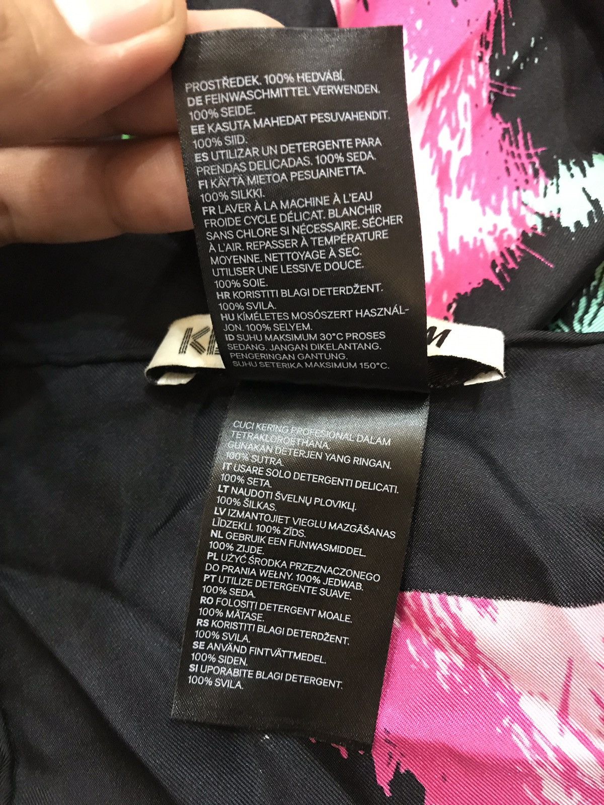 H&M × Kenzo KENZO x H&M SILK SCARF 31”x31” NEAR MINT SCARF STOLE Size ONE SIZE - 7 Thumbnail