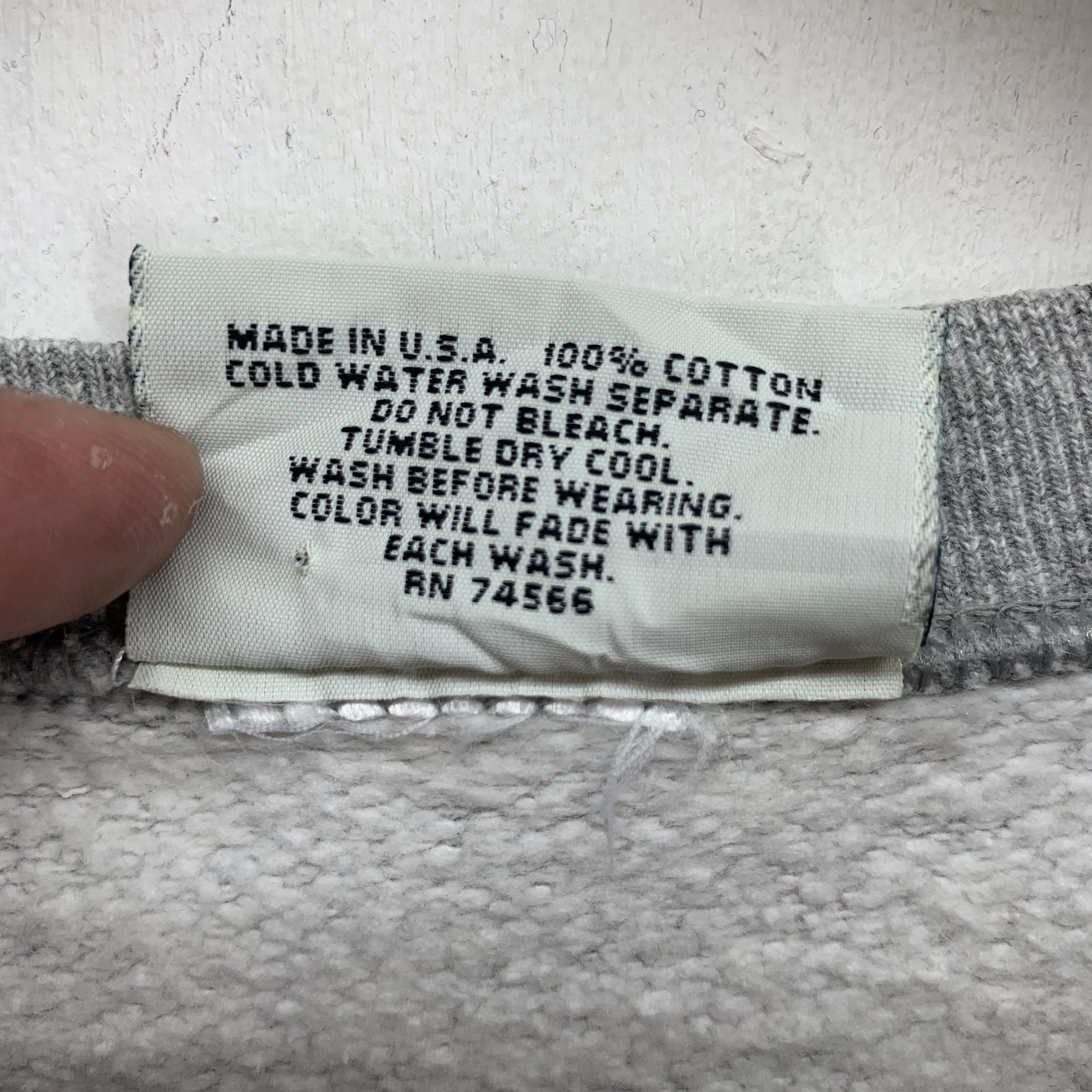 Fossil Vintage Fossil Big Logo Sweatshirt #3193-51 Size US S / EU 44-46 / 1 - 9 Thumbnail