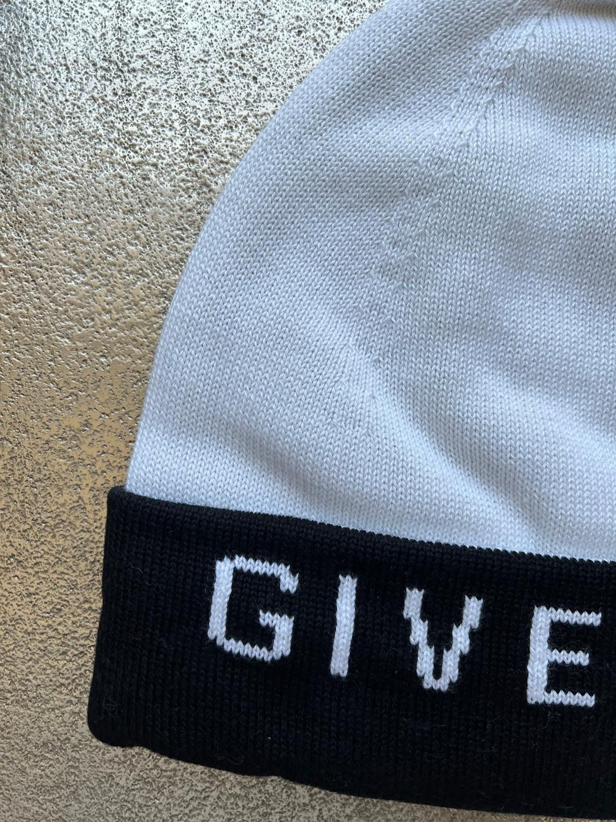 Givenchy Beanie Hat in White Color Size ONE SIZE - 7 Thumbnail