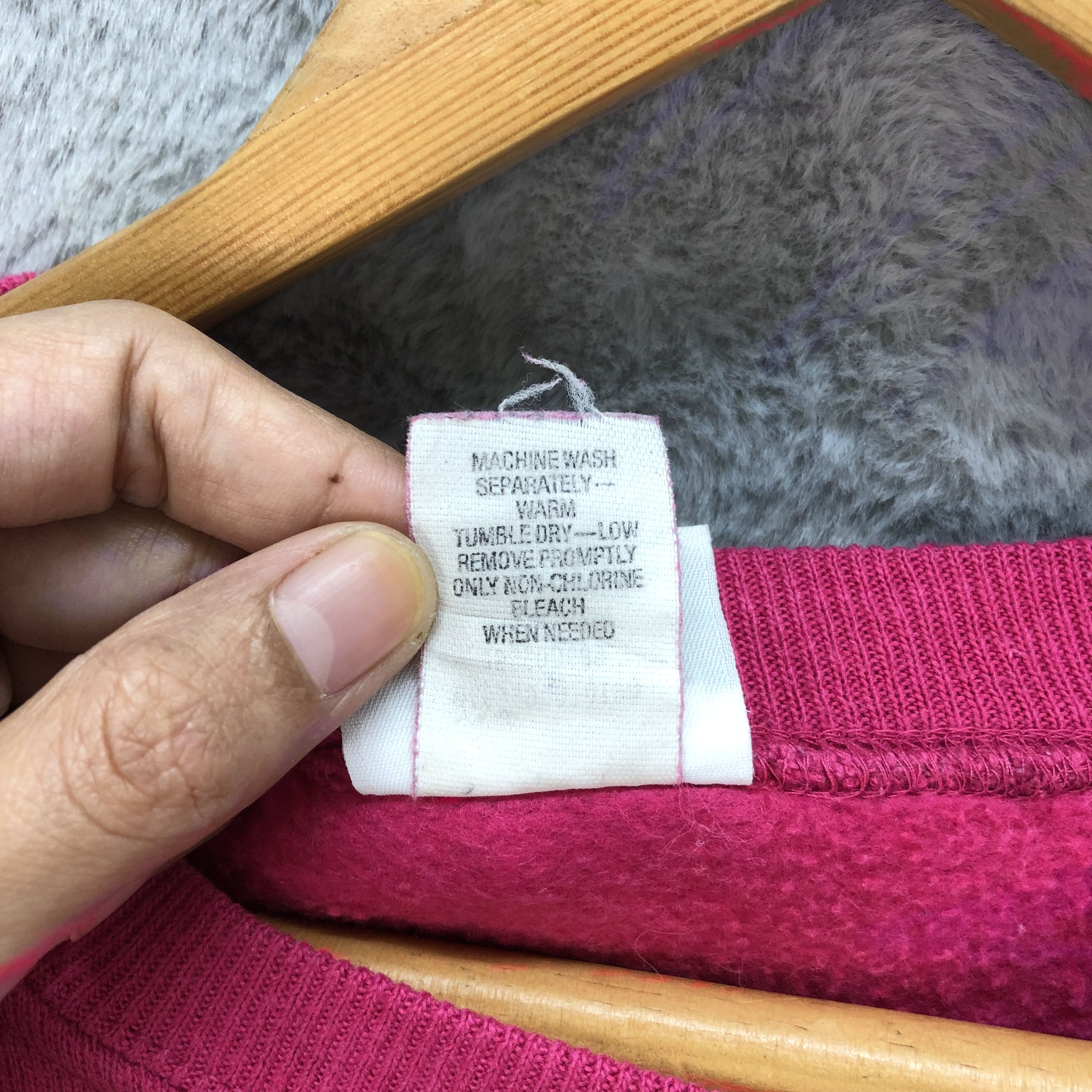 Lee VINTAGE SKATE GIRL CLUB LA PINK SWEATSHIRTS #5250-181 Size US M / EU 48-50 / 2 - 9 Thumbnail