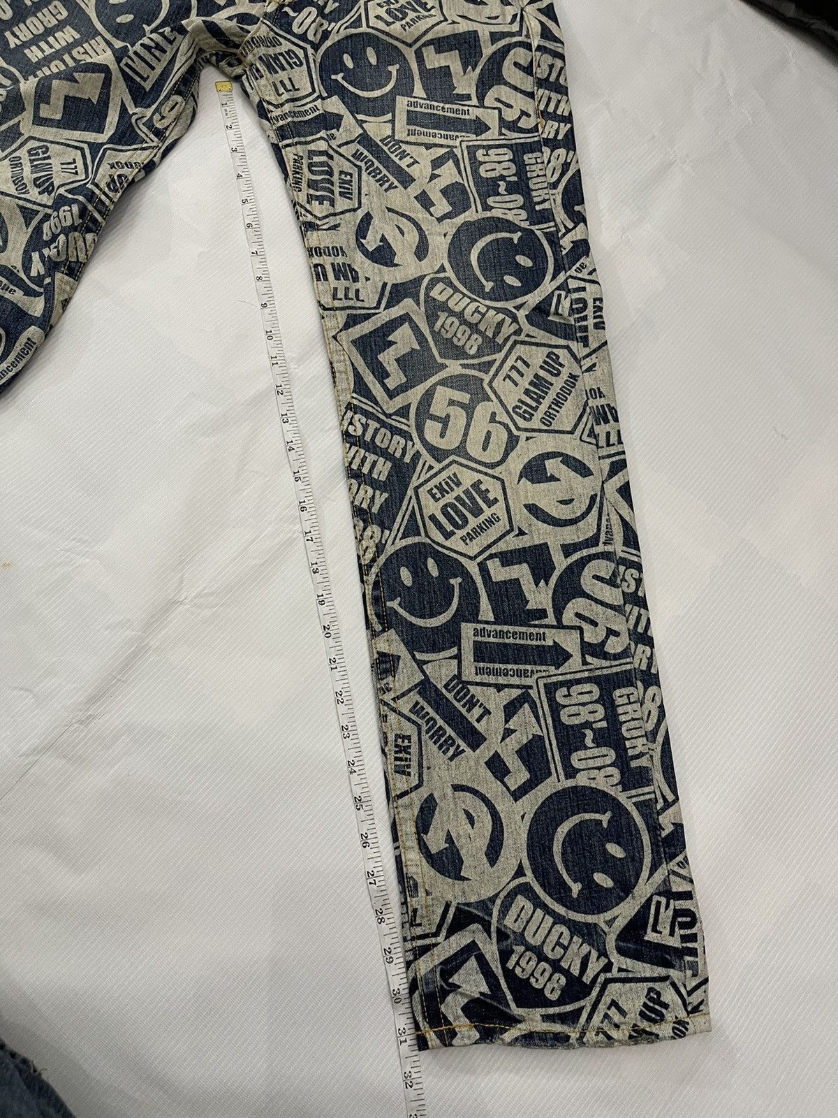 Japanese Brand Full Print Smile Jeans Size US 33 - 11 Thumbnail