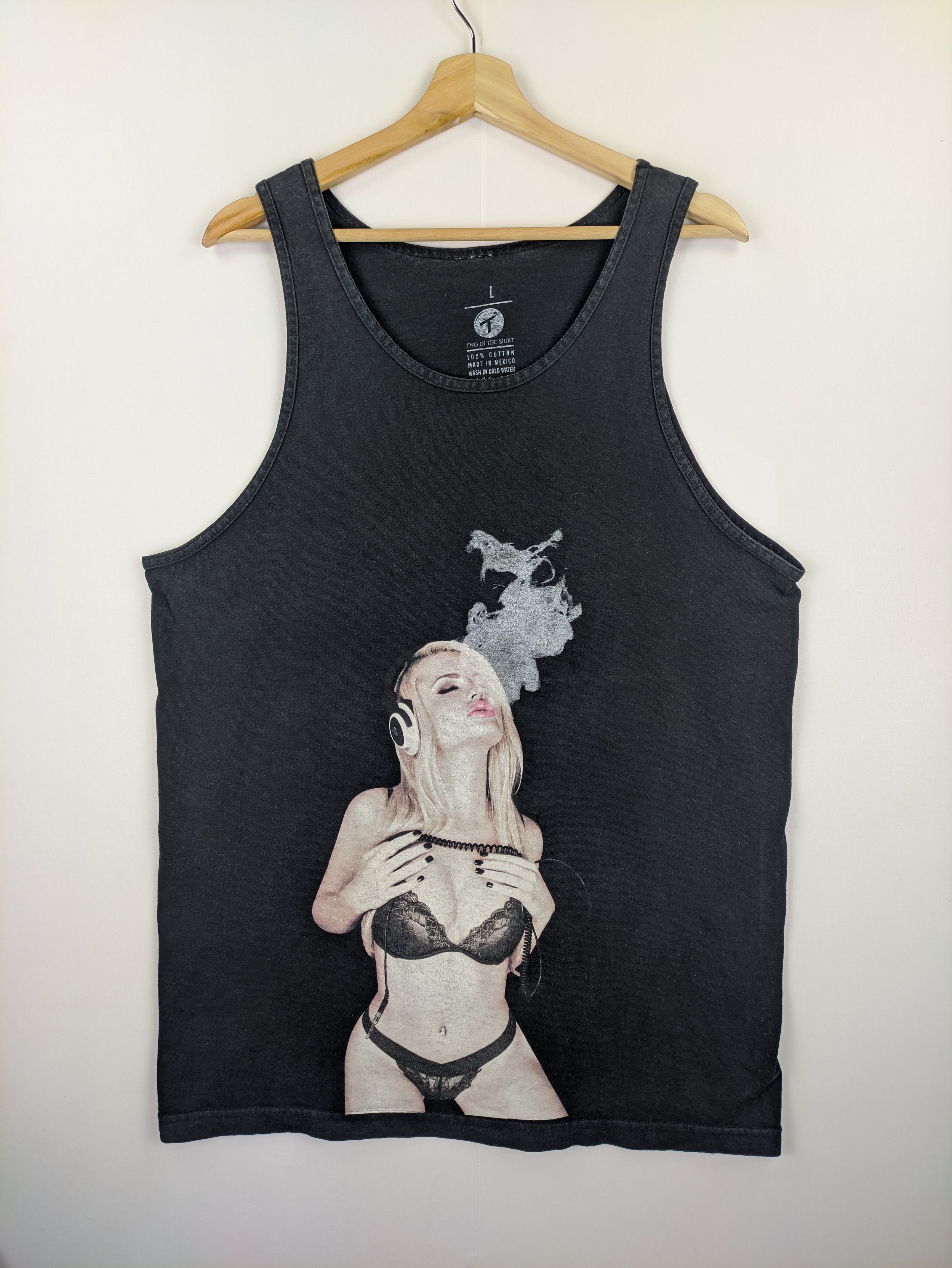 Japanese Brand Steals🔥Tank Top Sexy Women Music Printed Size US L / EU 52-54 / 3 - 1 Thumbnail