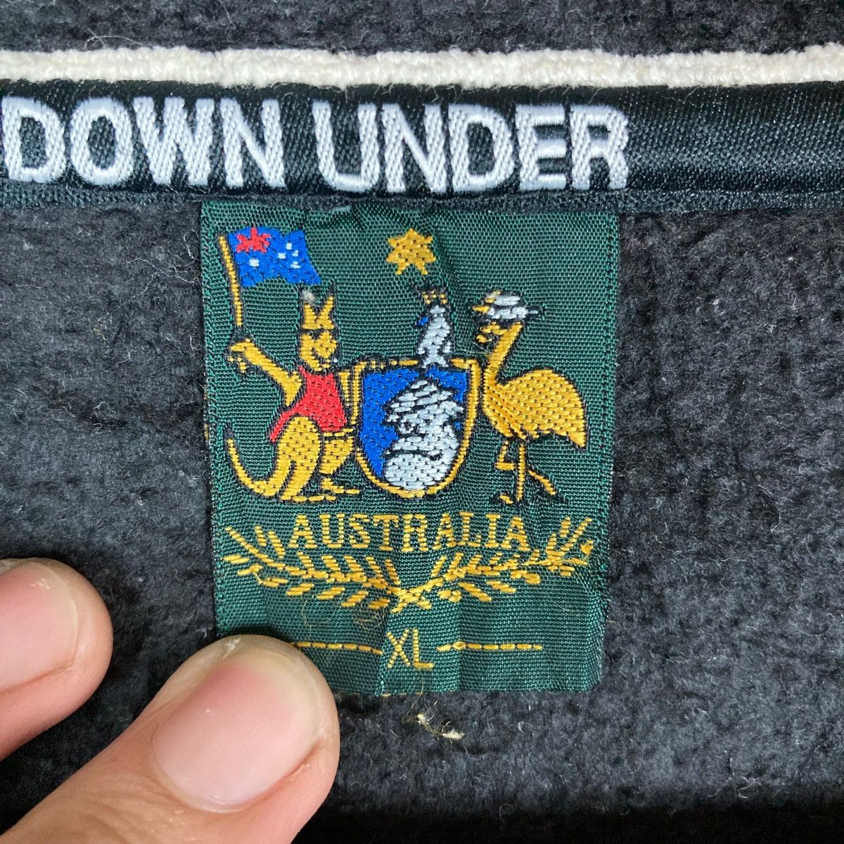 Vintage Vintage Down Under KENDONE Quarter Zip Pullover Jumper Size US XL / EU 56 / 4 - 6 Thumbnail