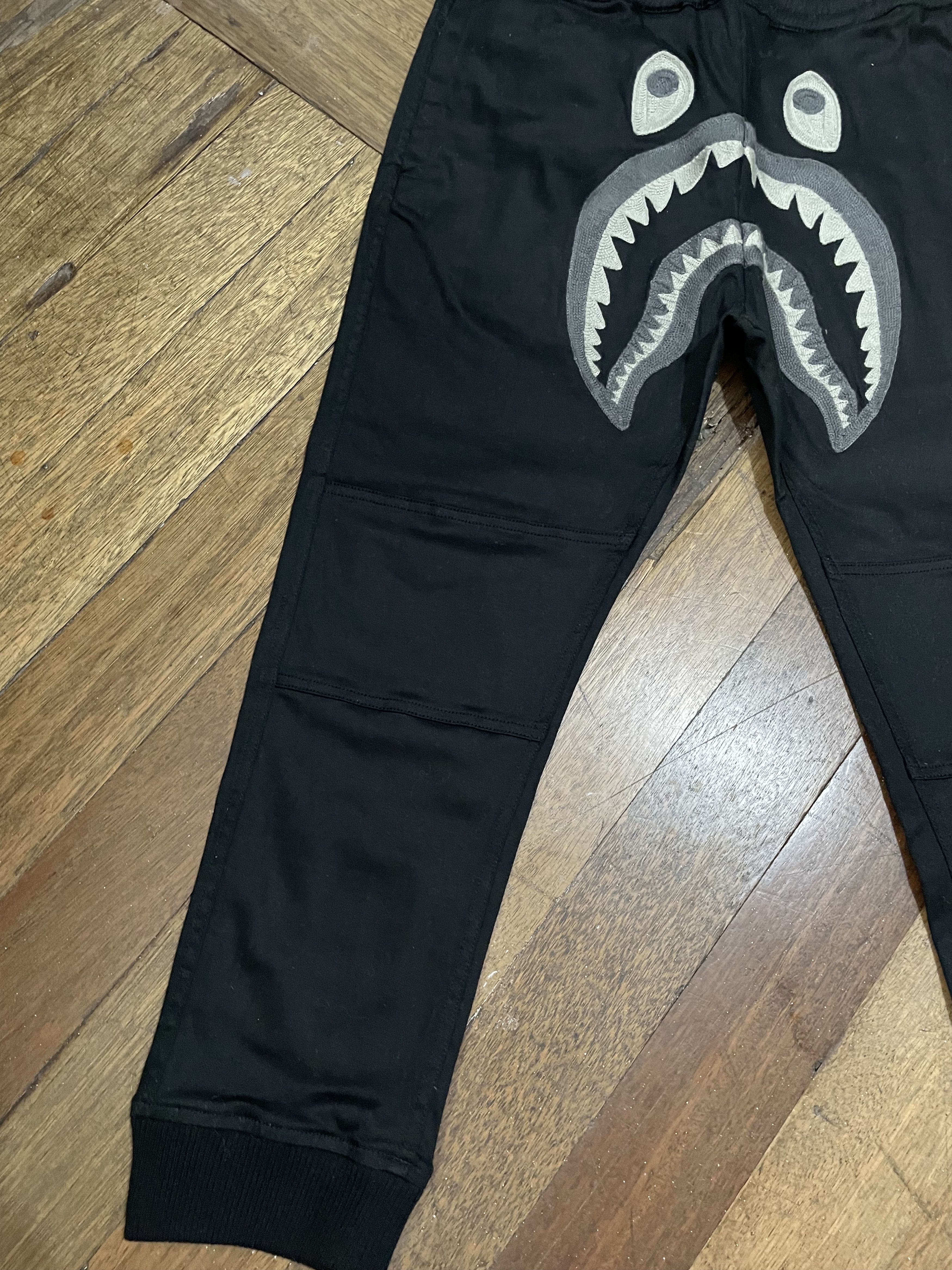 Bape BAPE Shark Stretch Jogger Pants - FW18 Size US 30 / EU 46 - 3 Thumbnail