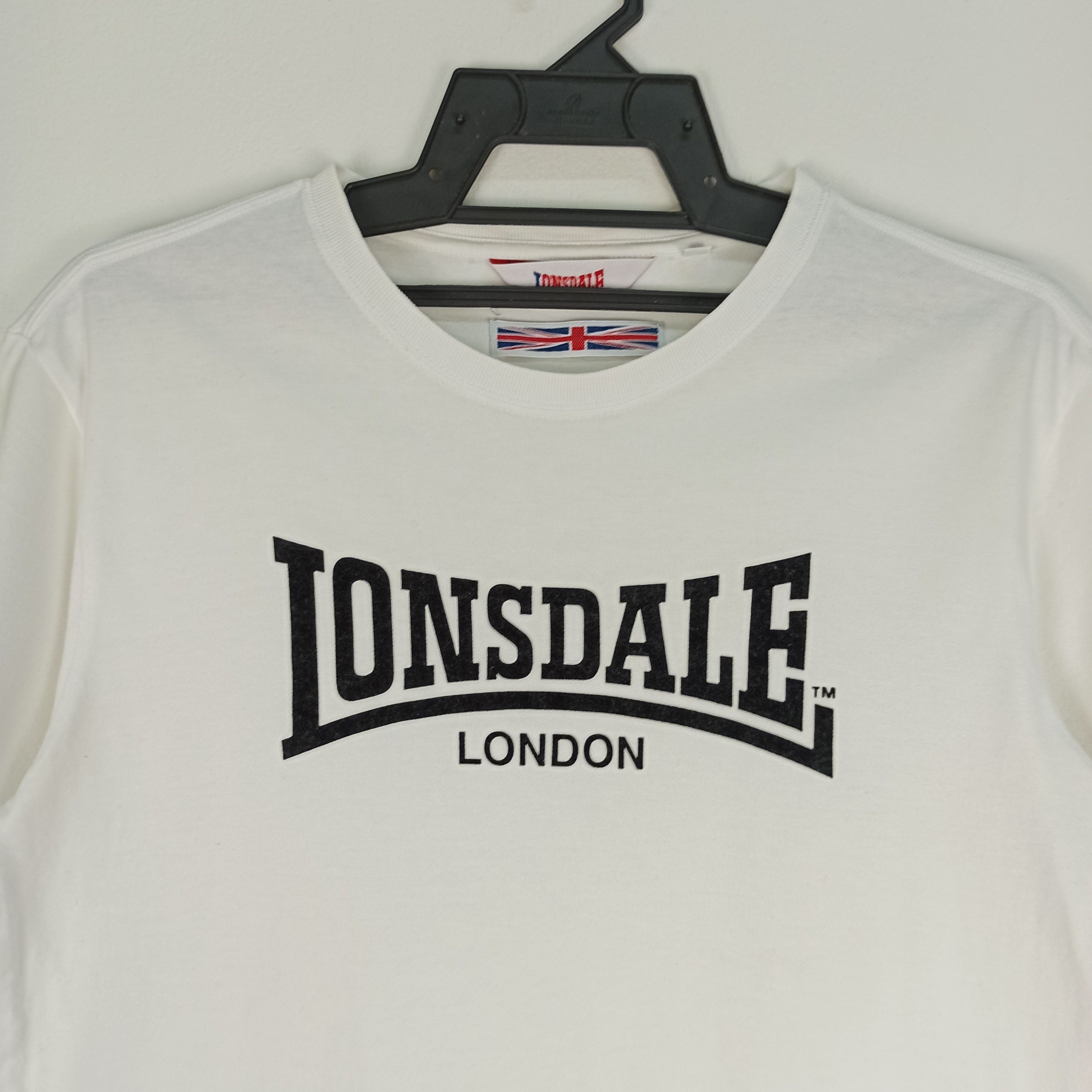 Lonsdale Rare Lonsdale Spell Out Logo Tshirt Size US S / EU 44-46 / 1 - 2 Thumbnail