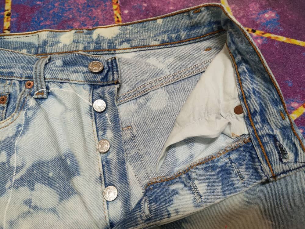 Levi's Vintage Levi's 501 Custom Paint & Bleach 28/32 Size US 27 - 7 Thumbnail