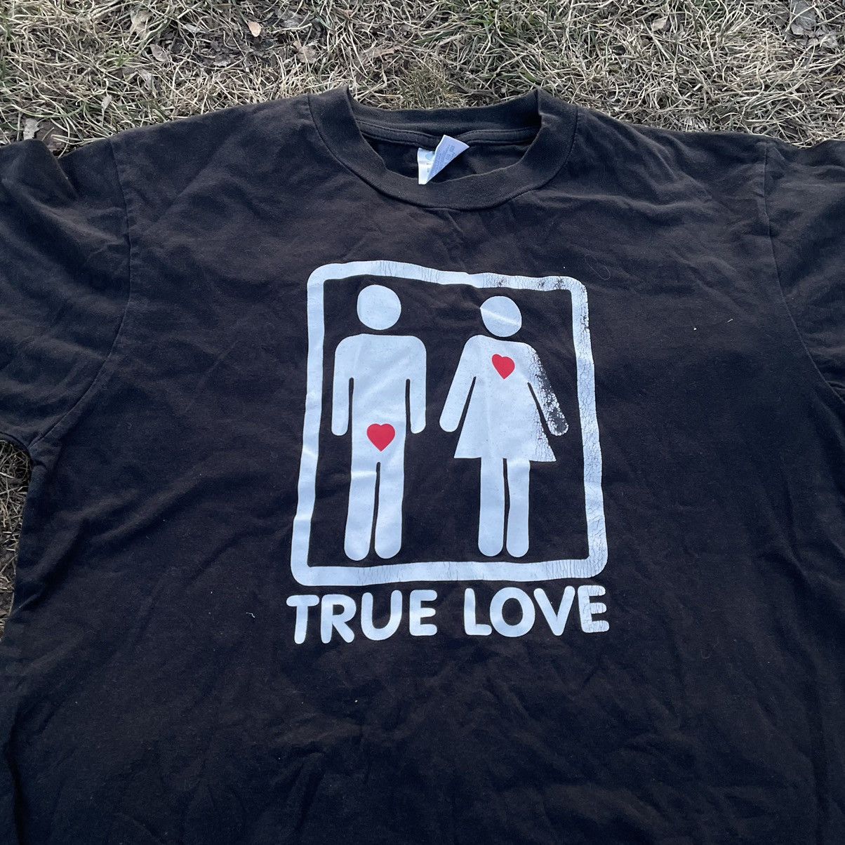 Vintage Vintage Y2K True Love Graphic Tee Streetwear Black Worn In L Size US L / EU 52-54 / 3 - 4 Thumbnail