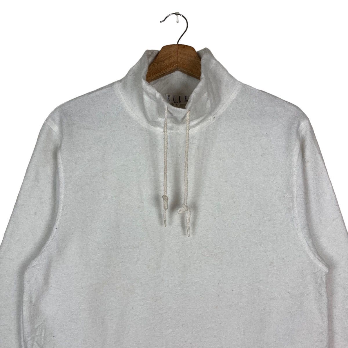 Vintage Vintage Elle Turtleneck Spell Out Pullover Jumper Fleece Size US L / EU 52-54 / 3 - 2 Thumbnail