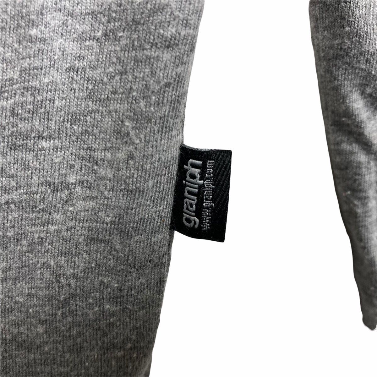 Vintage Vintage Graniph sweatshirt casual Jumper Streetwear Size US S / EU 44-46 / 1 - 2 Thumbnail
