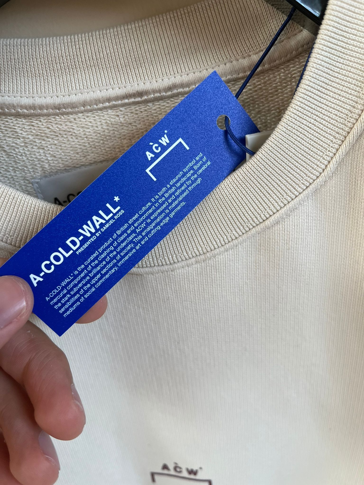 A-COLD-WALL* Logo Crewneck in Almond Size US L / EU 52-54 / 3 - 6 Thumbnail