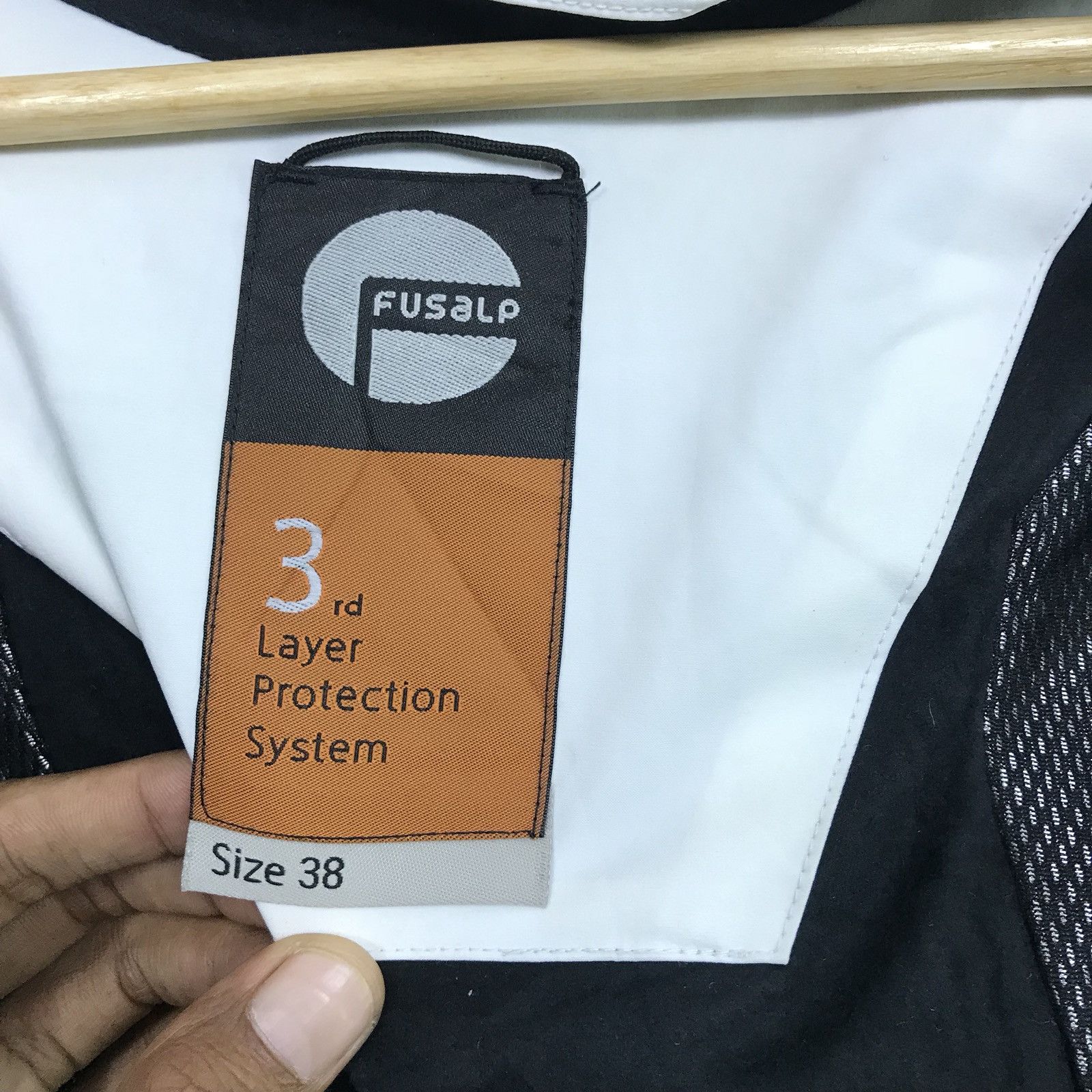 Fusalp 🔥 Fusalp Perfortex Technical Lamination 3rd Layer Protectio Size US S / EU 44-46 / 1 - 11 Thumbnail