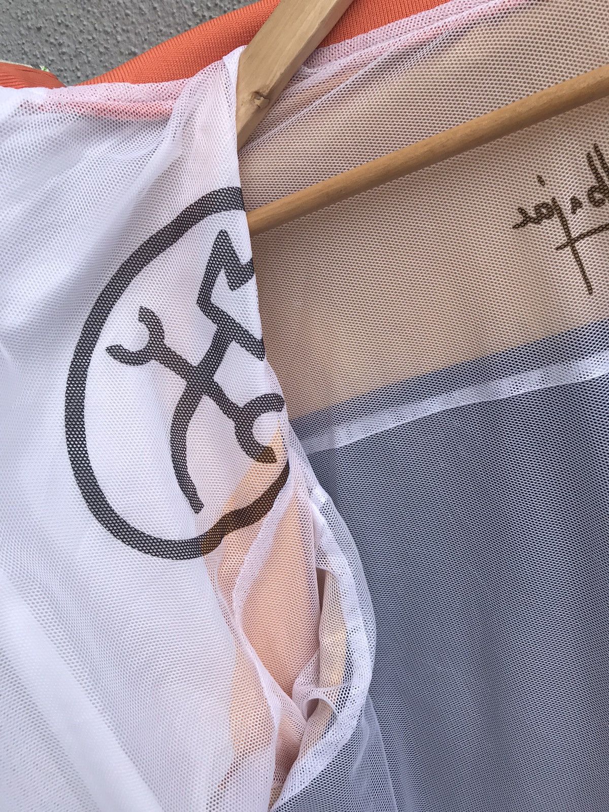 Jean Charles De Castelbajac JC Castelbajac Hidden Logo Transference Soft Light Jacket Size L / US 10 / IT 46 - 2 Thumbnail