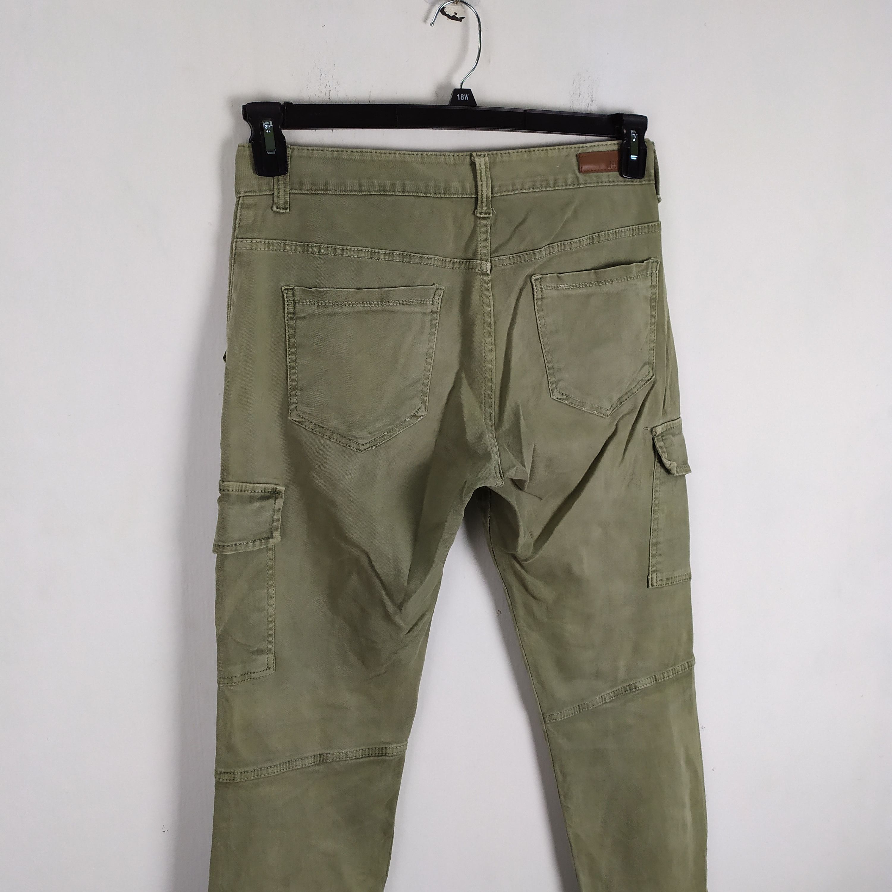 Japanese Brand VINTAGE JAPANESE BRAND FADED CARGO PANTS Size US 32 / EU 48 - 8 Thumbnail