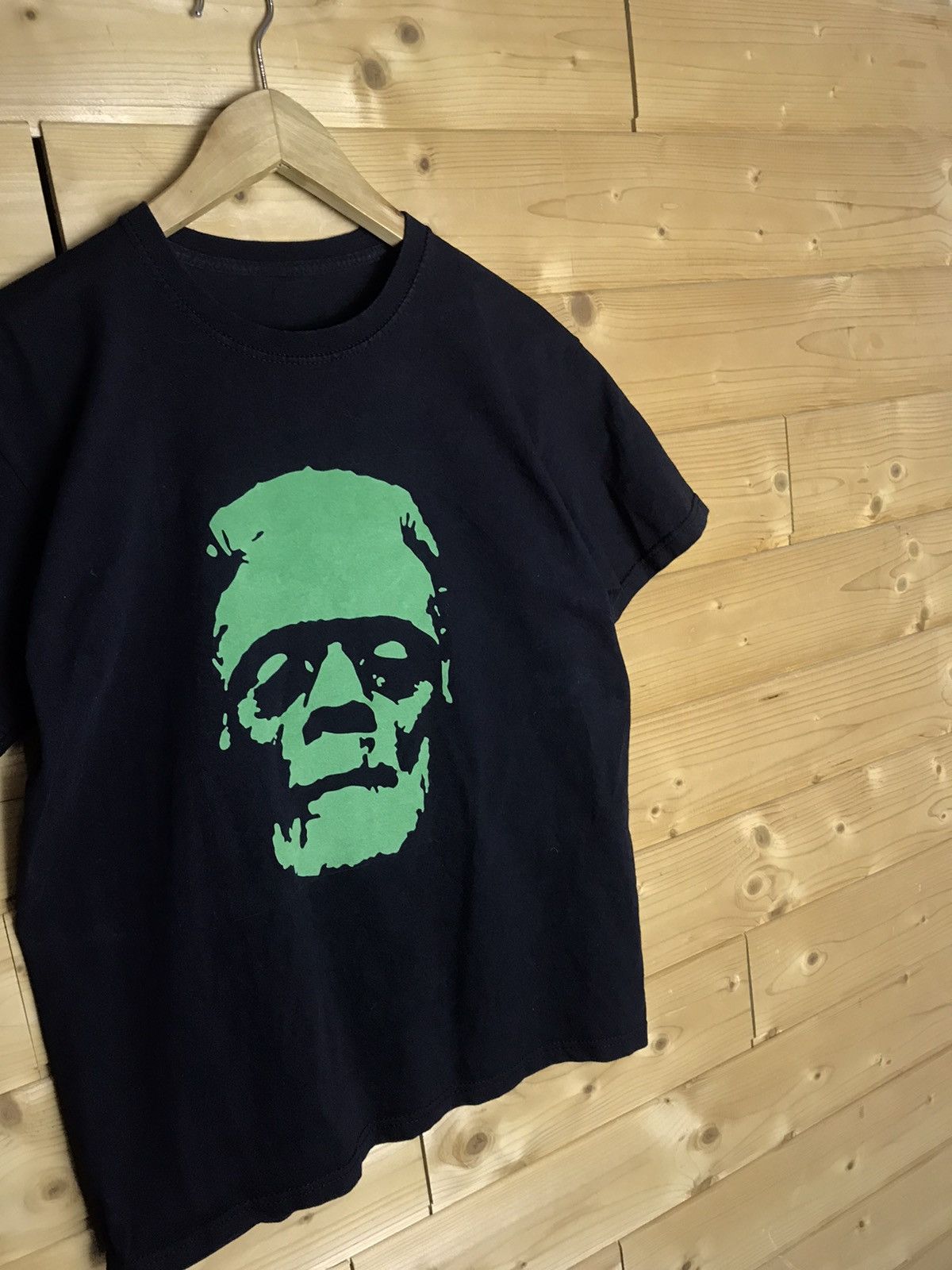 Vintage Vintage Frankenstein velour print t-shirt Size US M / EU 48-50 / 2 - 3 Thumbnail