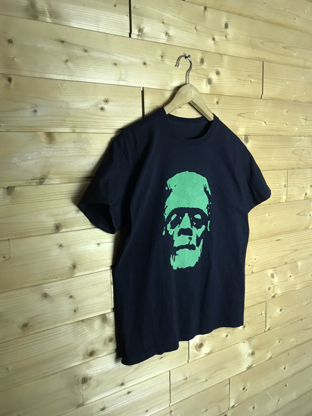 Vintage Vintage Frankenstein velour print t-shirt Size US M / EU 48-50 / 2 - 1 Thumbnail