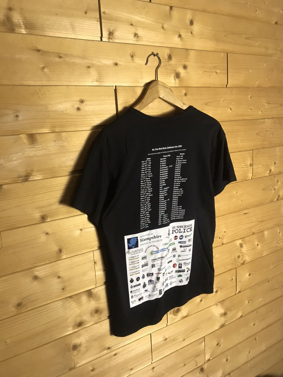 Band Tees 2006 Vintage Rock Challenge t-shirt Size L / US 10 / IT 46 - 6 Thumbnail