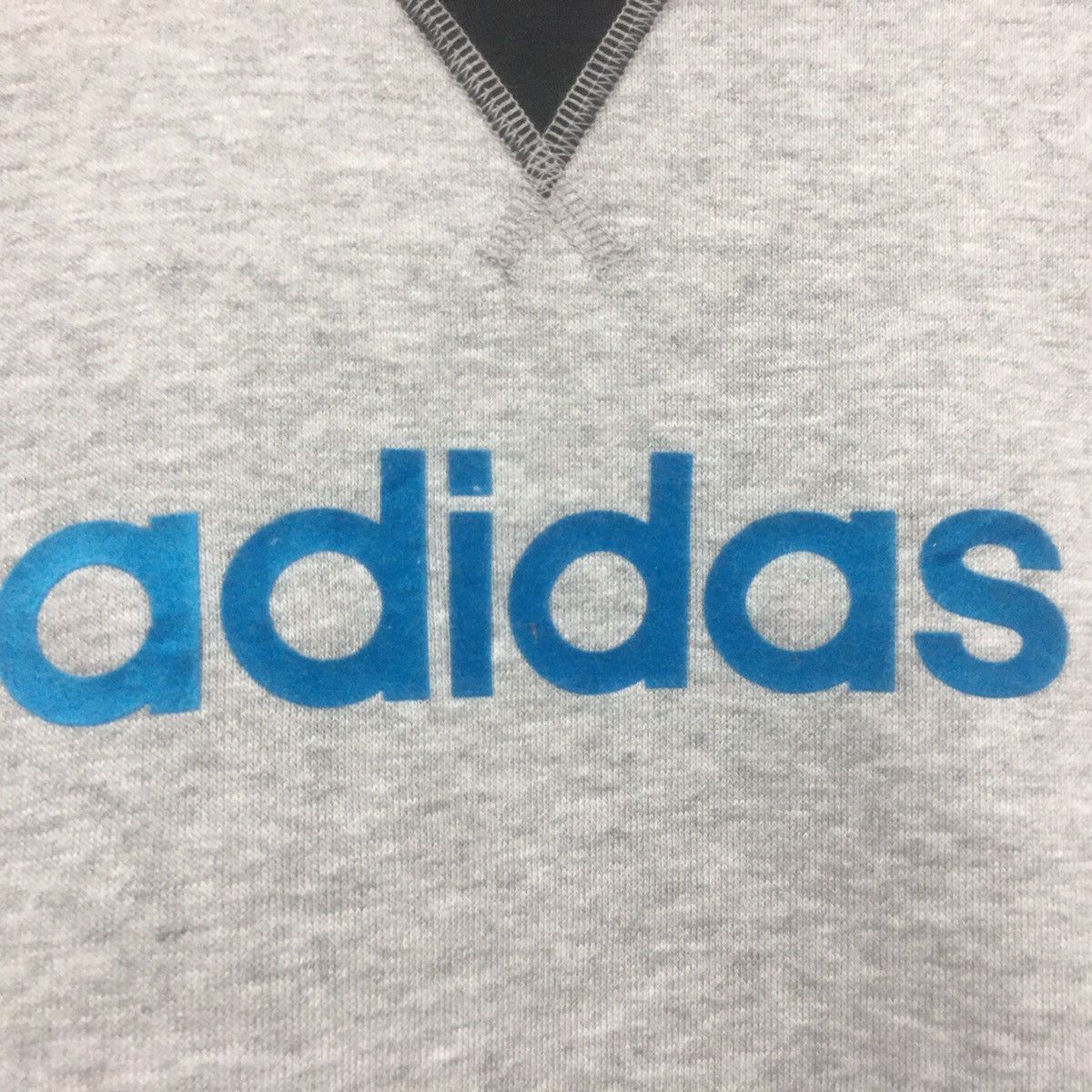 Adidas × Vintage Vintage Adidas Sweatshirt Crewneck BigLogo Adidas Size US S / EU 44-46 / 1 - 3 Thumbnail