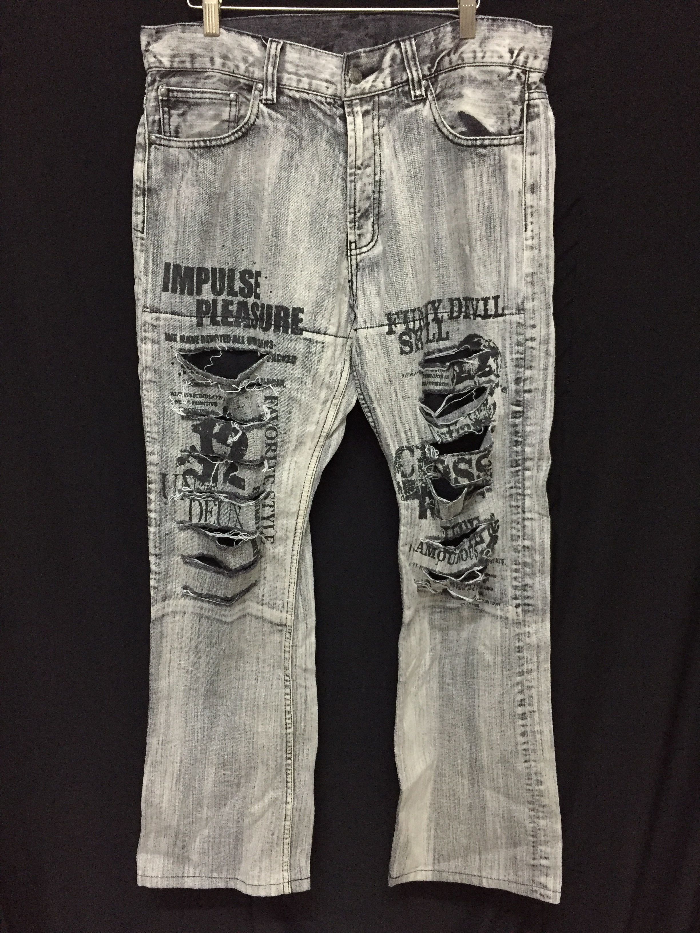 Tornado Mart Japanese brand Distressed Devil skull wash pants Size US 32 / EU 48 - 3 Thumbnail