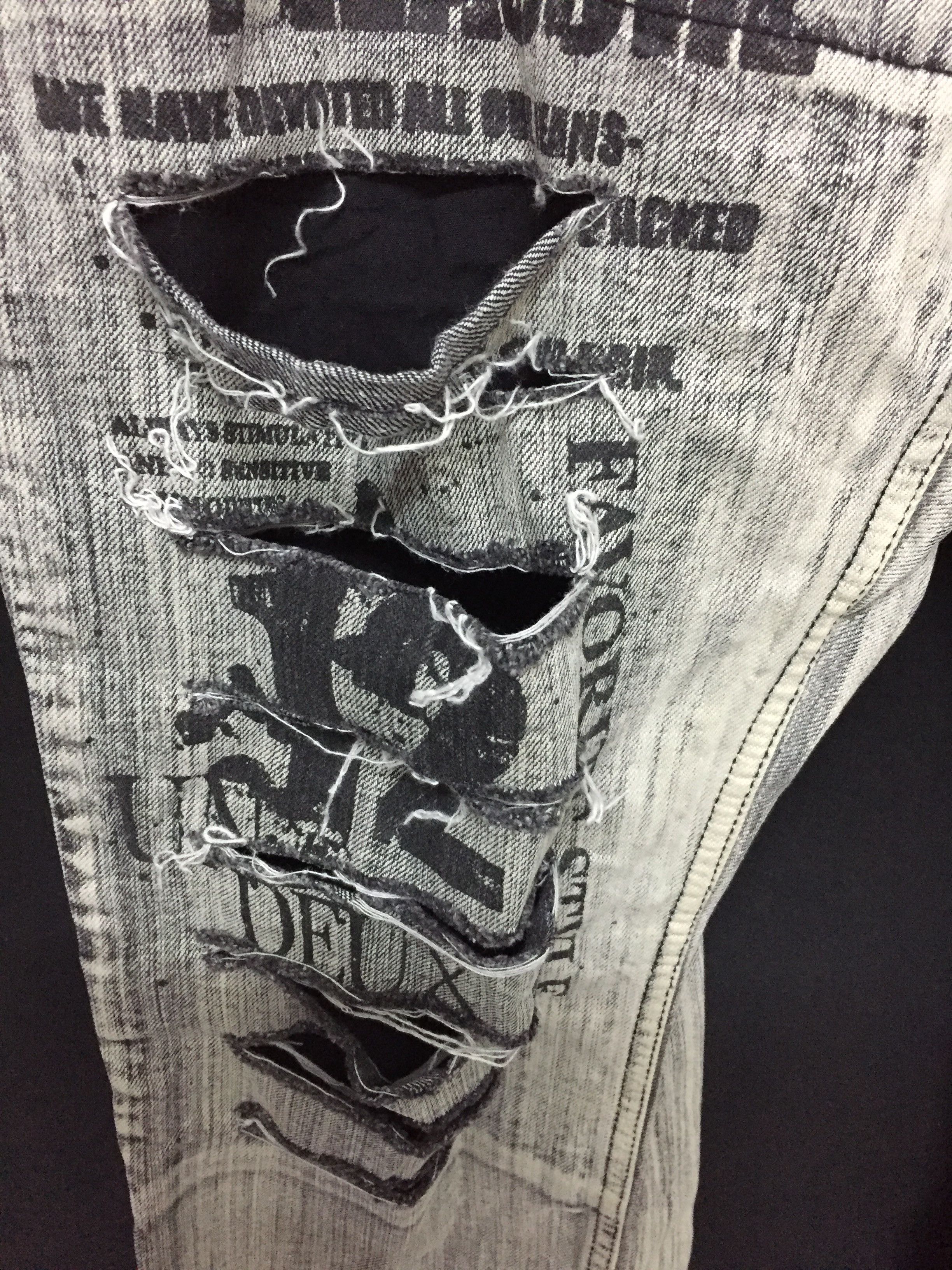 Tornado Mart Japanese brand Distressed Devil skull wash pants Size US 32 / EU 48 - 7 Thumbnail