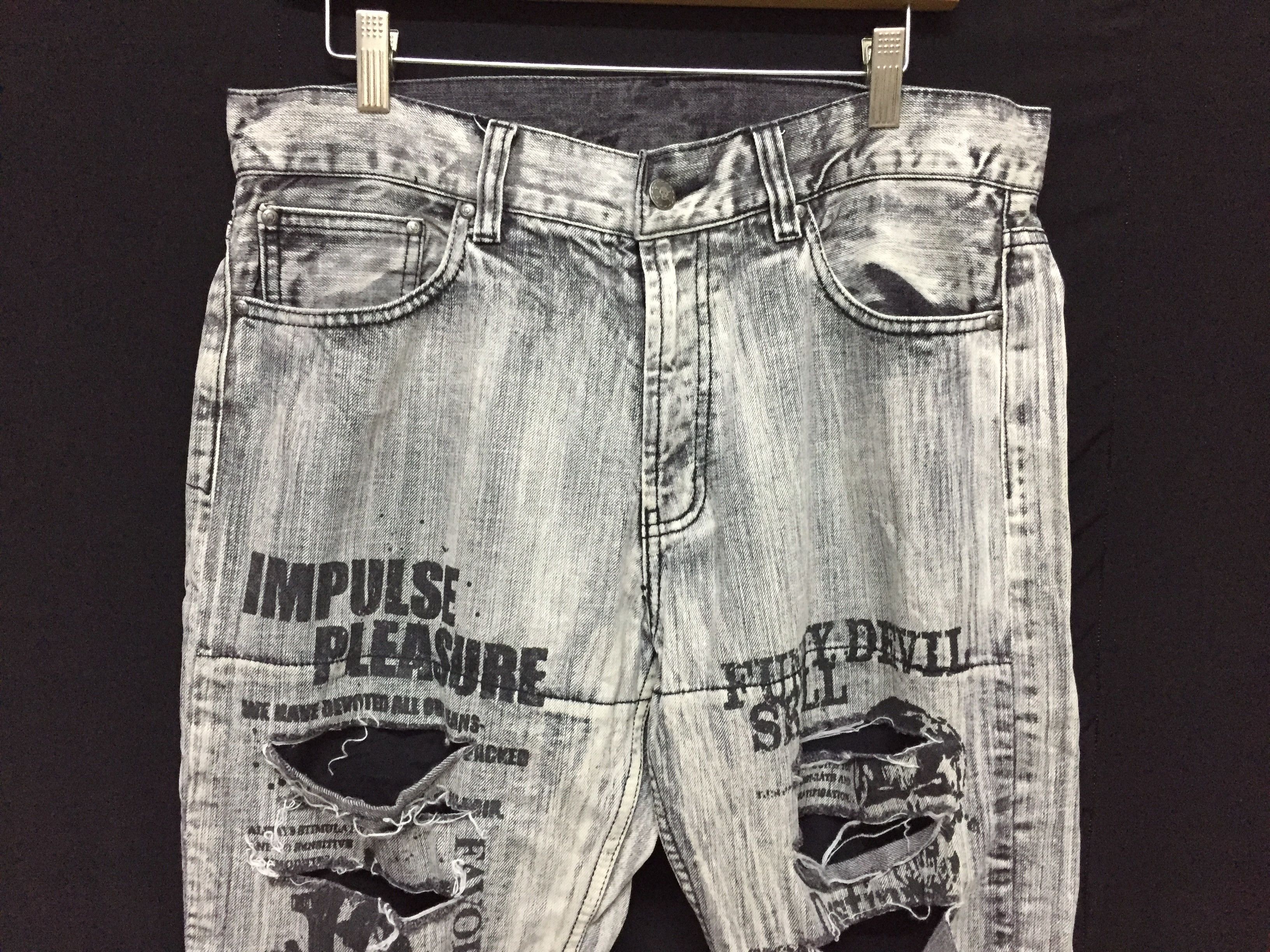 Tornado Mart Japanese brand Distressed Devil skull wash pants Size US 32 / EU 48 - 4 Thumbnail