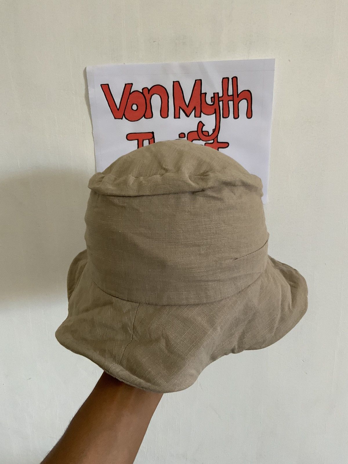 If Six Was Nine Queen Head Ourdoor Bucket Hat Size ONE SIZE - 5 Thumbnail