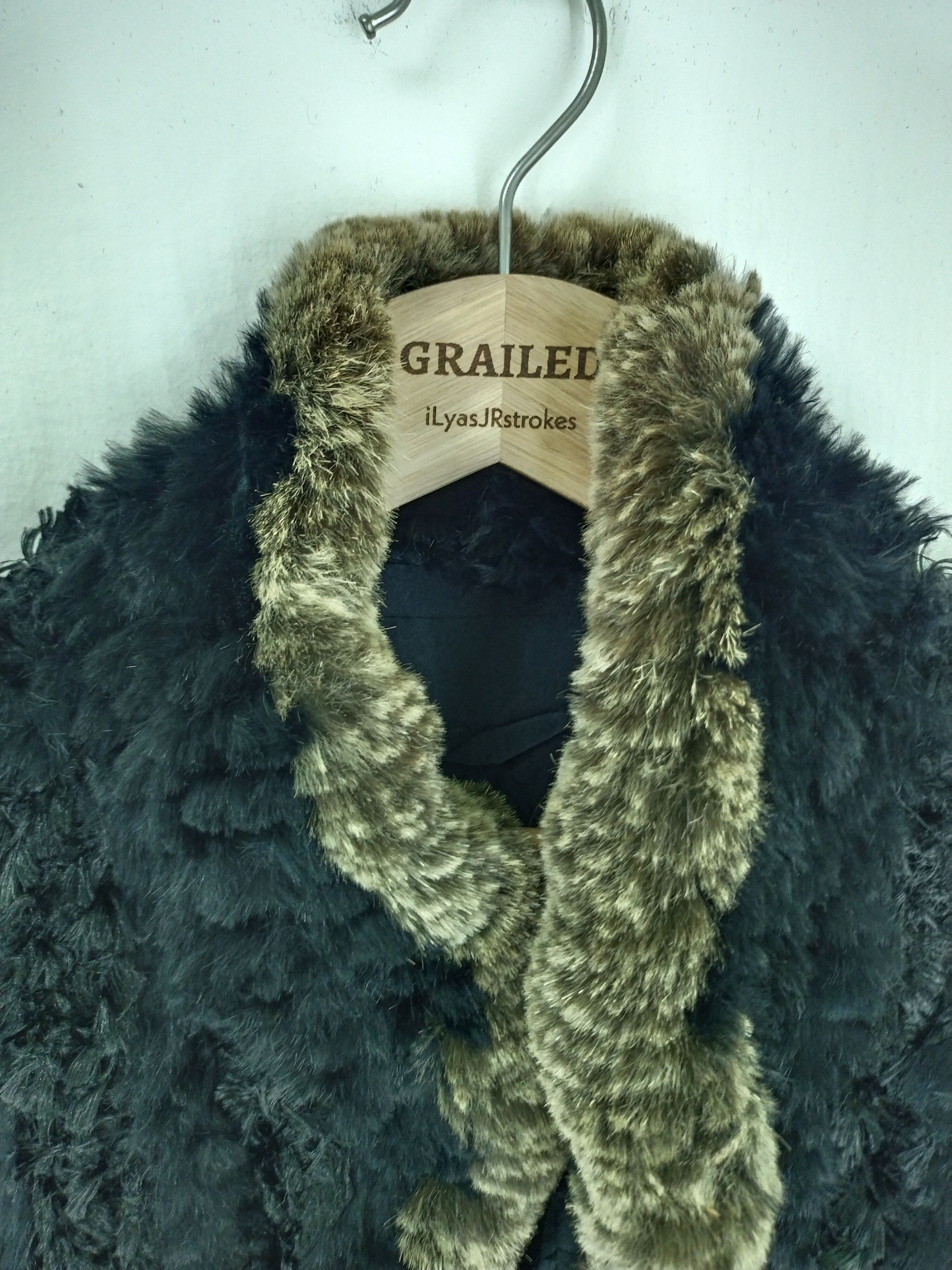 Balmain Vintage Balmain Paris Fur Faux Jacket Size L / US 10 / IT 46 - 20 Thumbnail