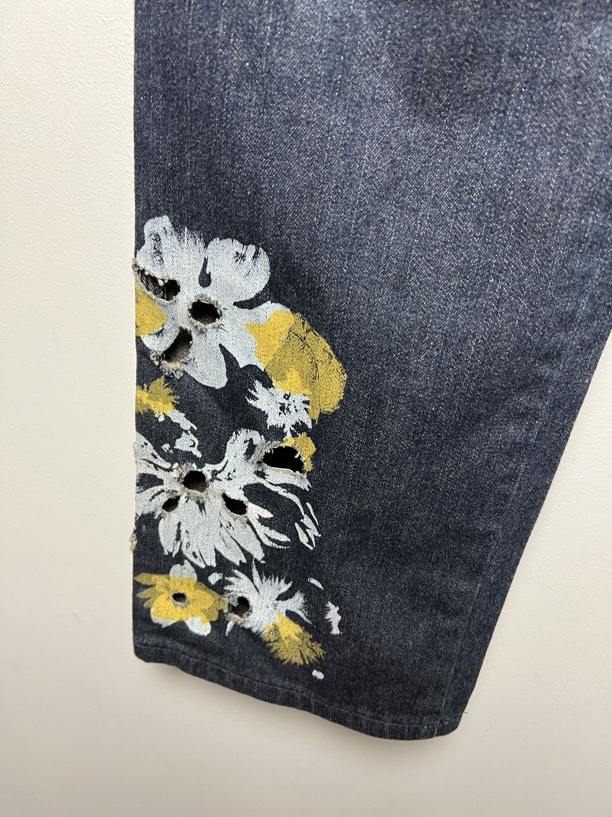 Giorgio Armani armani y2k floral jeans Size US 30 / EU 46 - 3 Thumbnail