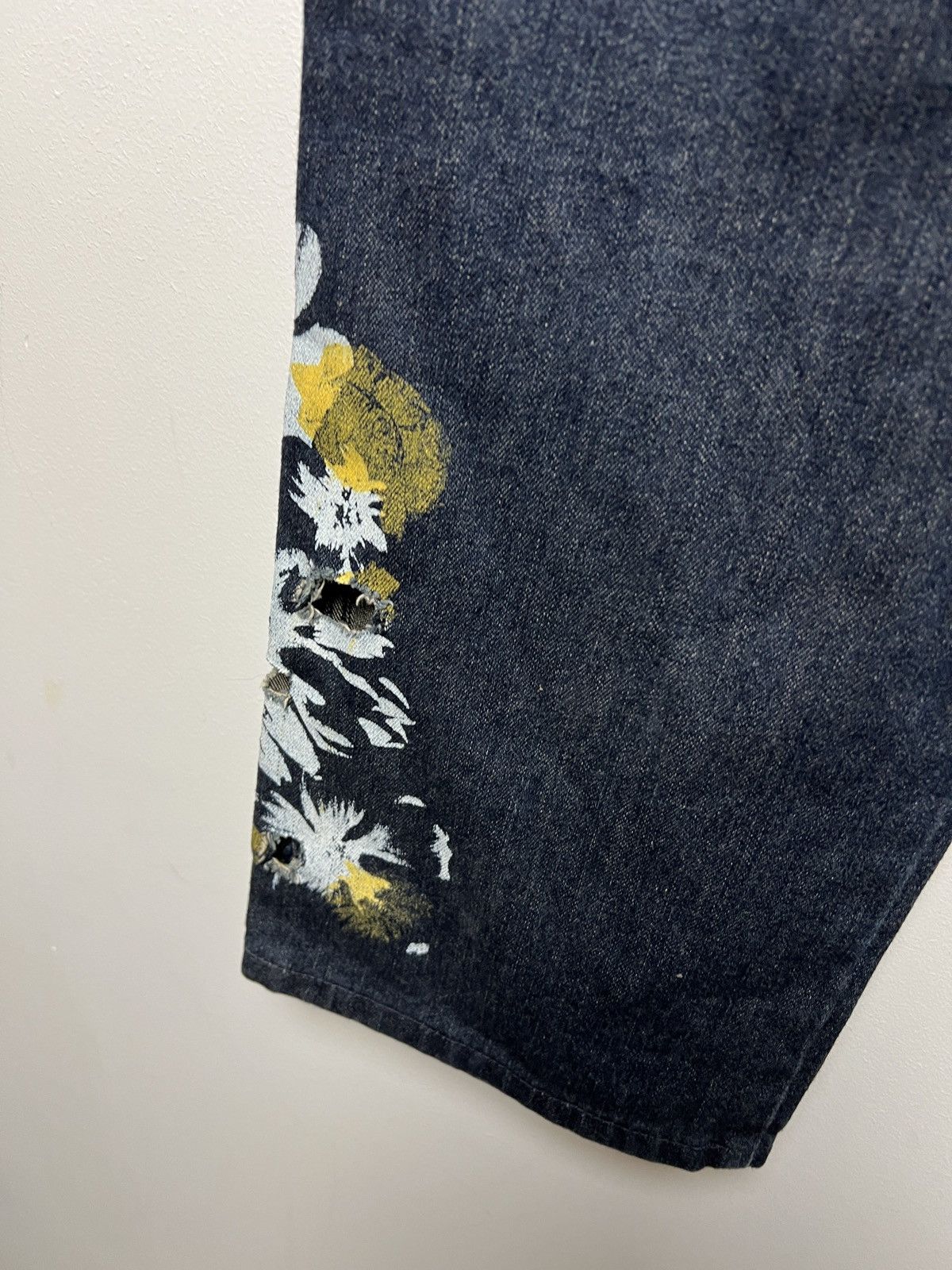 Giorgio Armani armani y2k floral jeans Size US 30 / EU 46 - 10 Thumbnail