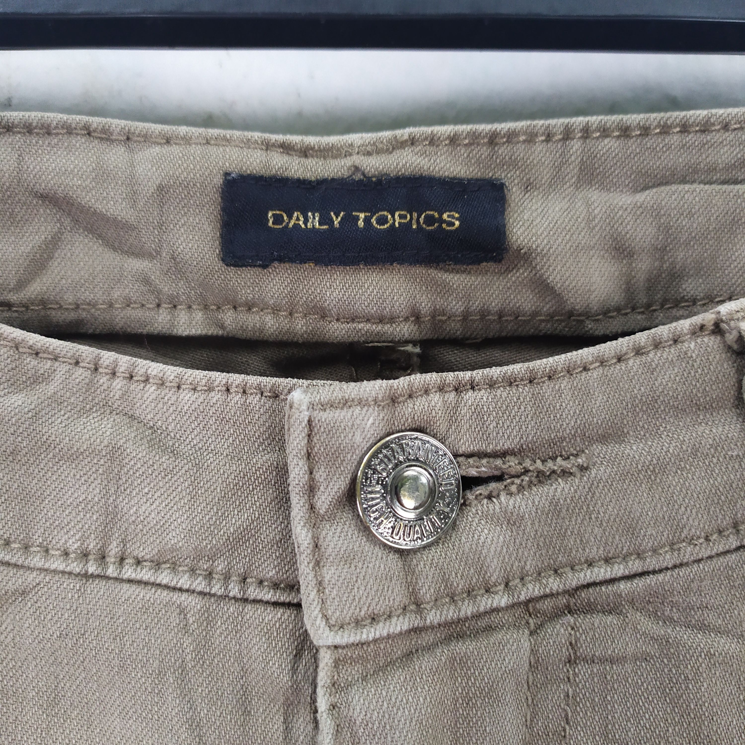 Japanese Brand VINTAGE DAILY CARGO FLARE CARGO PANTS Size US 26 / EU 42 - 12 Thumbnail