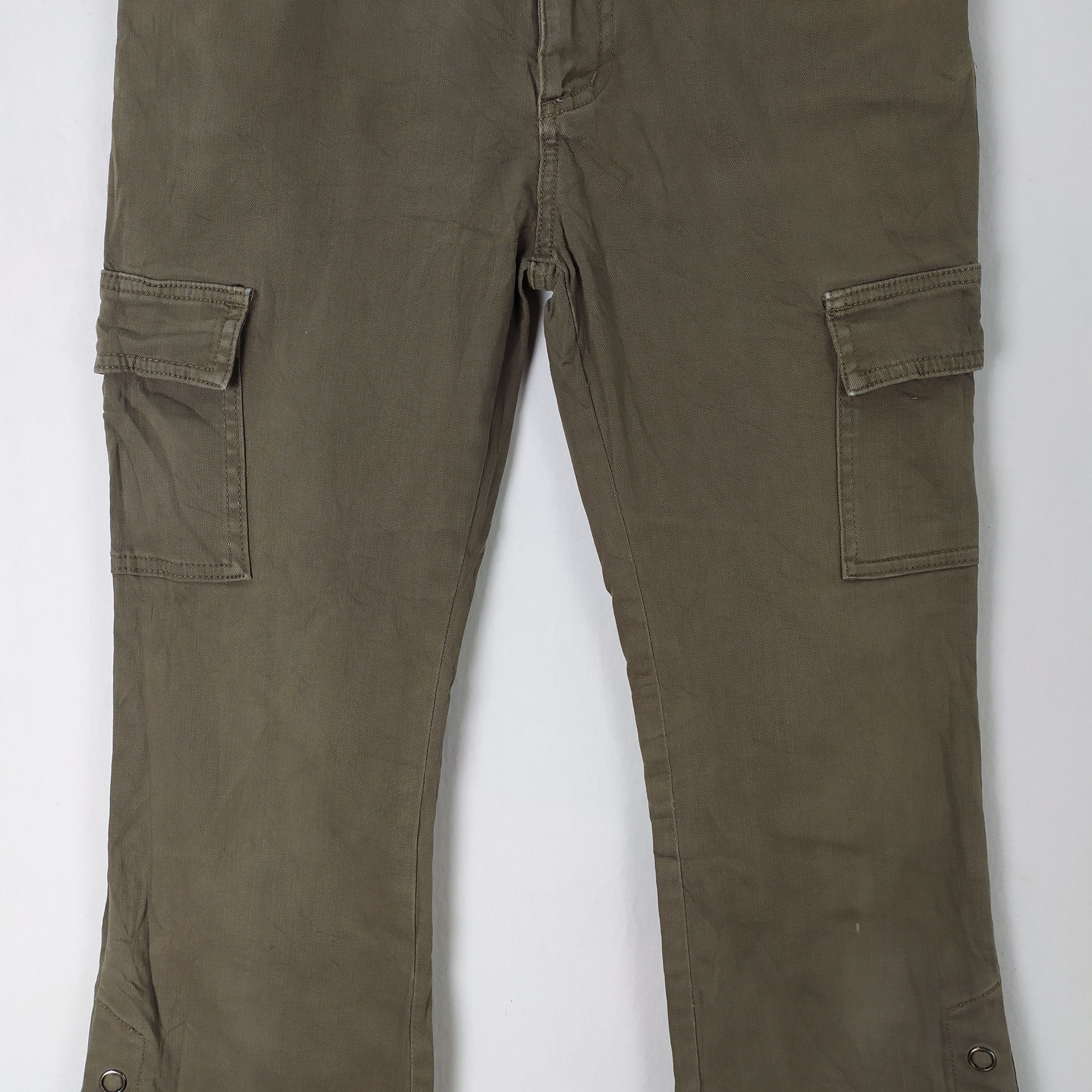 Japanese Brand VINTAGE DAILY CARGO FLARE CARGO PANTS Size US 26 / EU 42 - 5 Thumbnail
