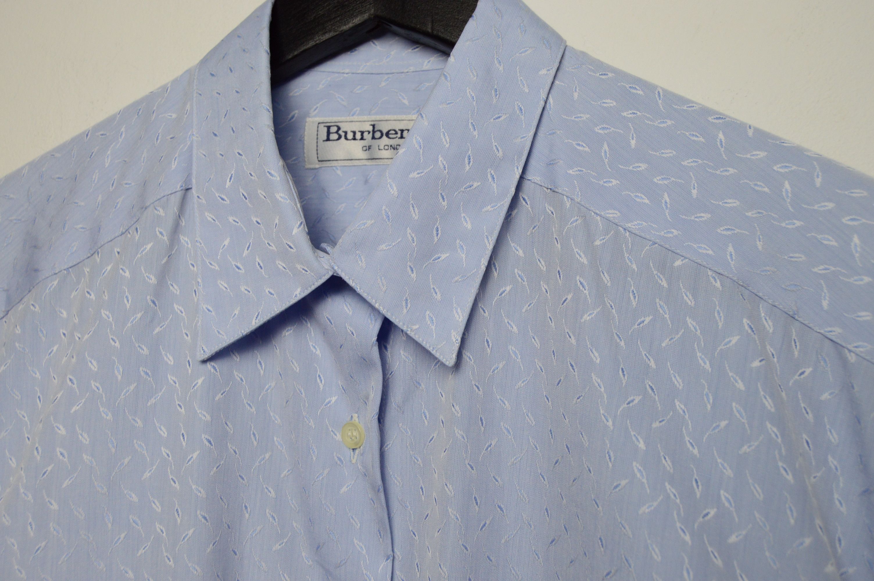 Burberry burberry shirt rare vintage leaf pattern shirt Size US M / EU 48-50 / 2 - 8 Thumbnail