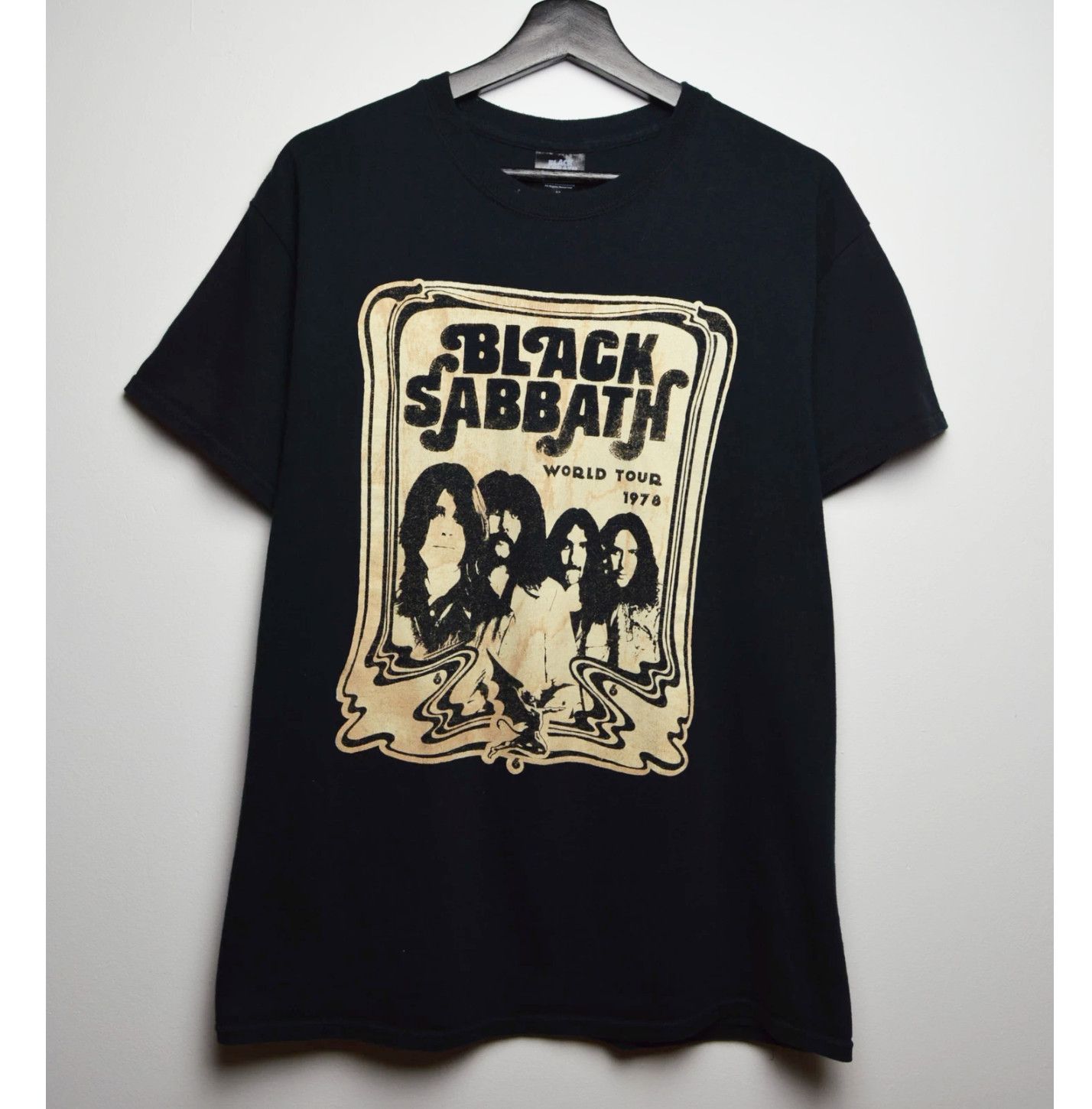 Band Tees rare vintage black sabbath tee Size US M / EU 48-50 / 2 - 1 Thumbnail